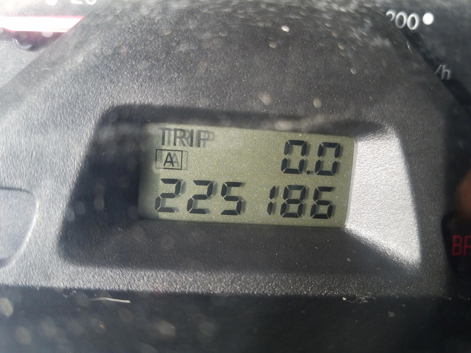 Photo 8 from auction – 2004 MITSUBISHI LANCER with VIN JA3AJ26E14U045400