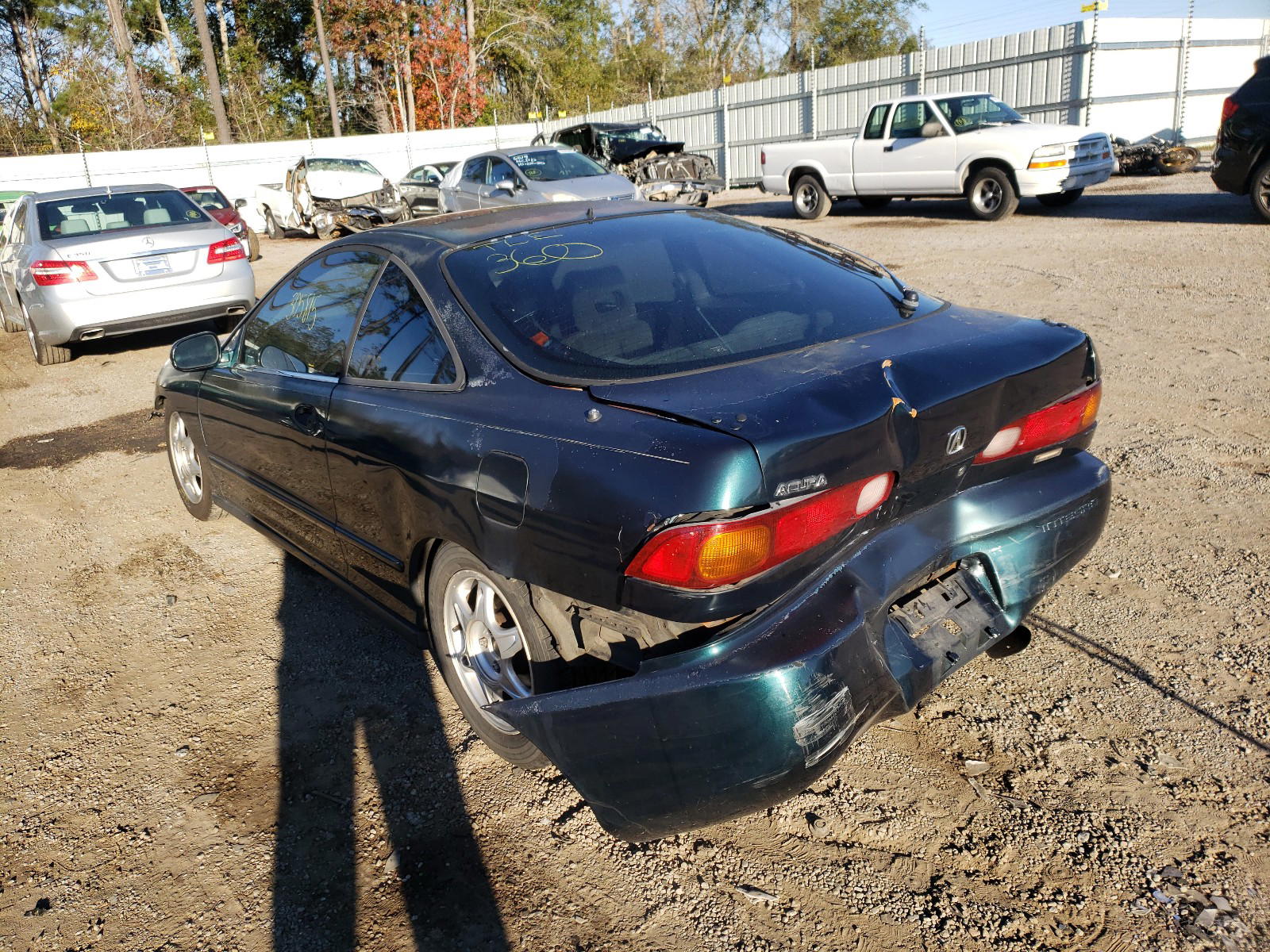 Photo 3 from auction – 1996 ACURA INTEGRA with VIN JH4DC2384TS001830