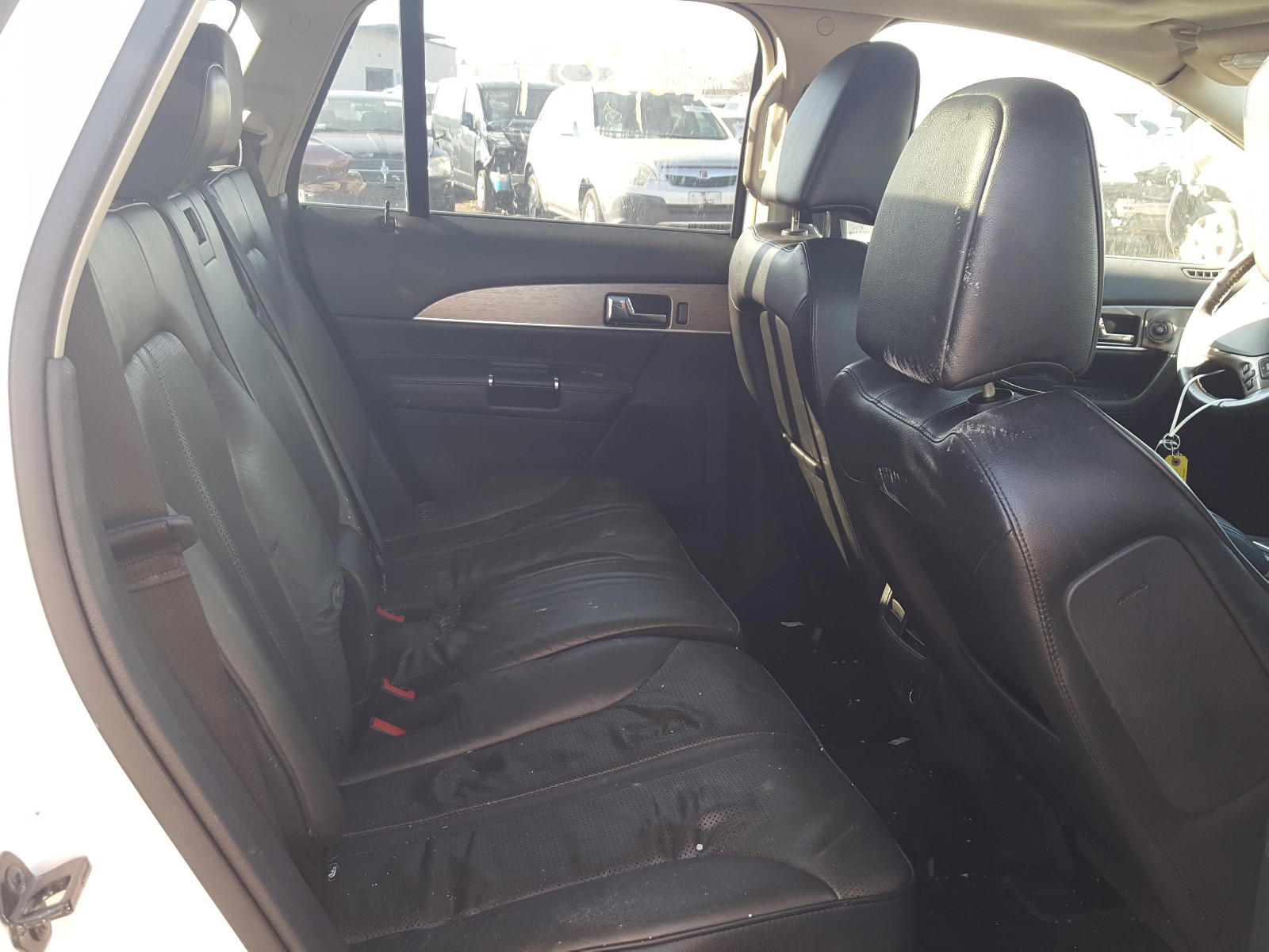 Photo 6 from auction – 2011 LINCOLN MKX with VIN 2LMDJ8JK7BBJ11188