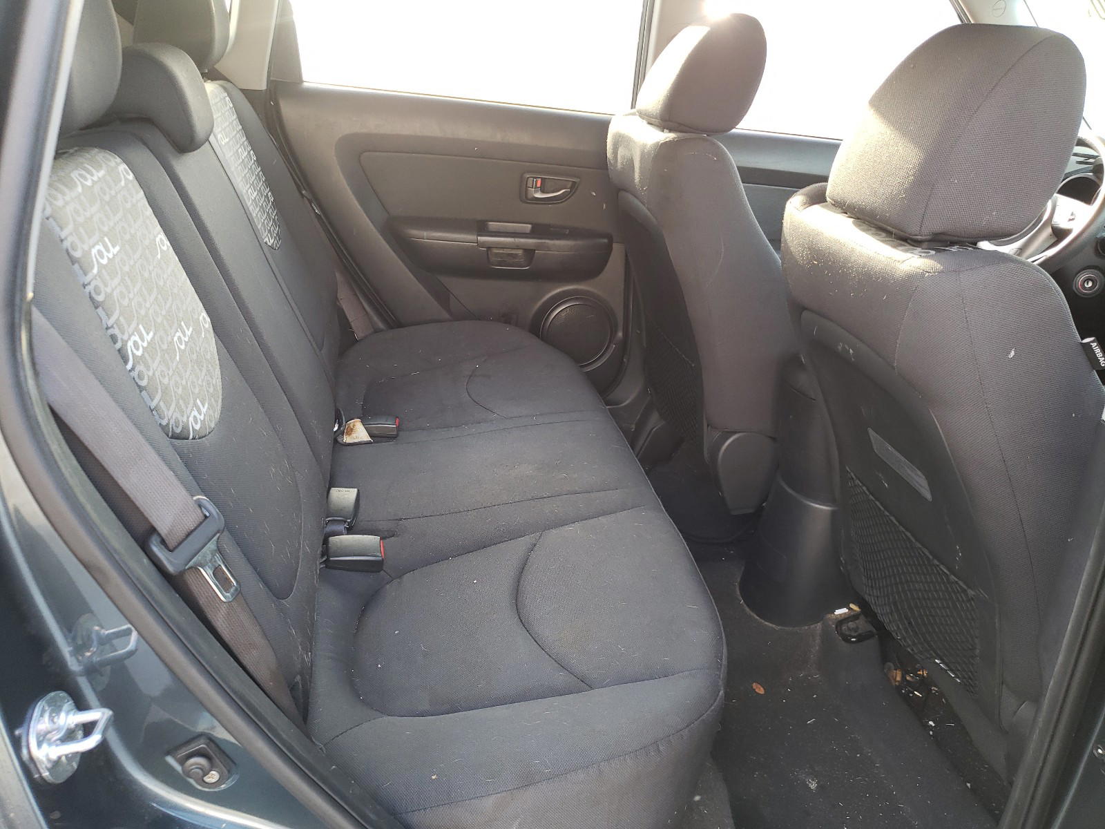 Photo 6 from auction – 2011 KIA SOUL + with VIN KNDJT2A27B7327903