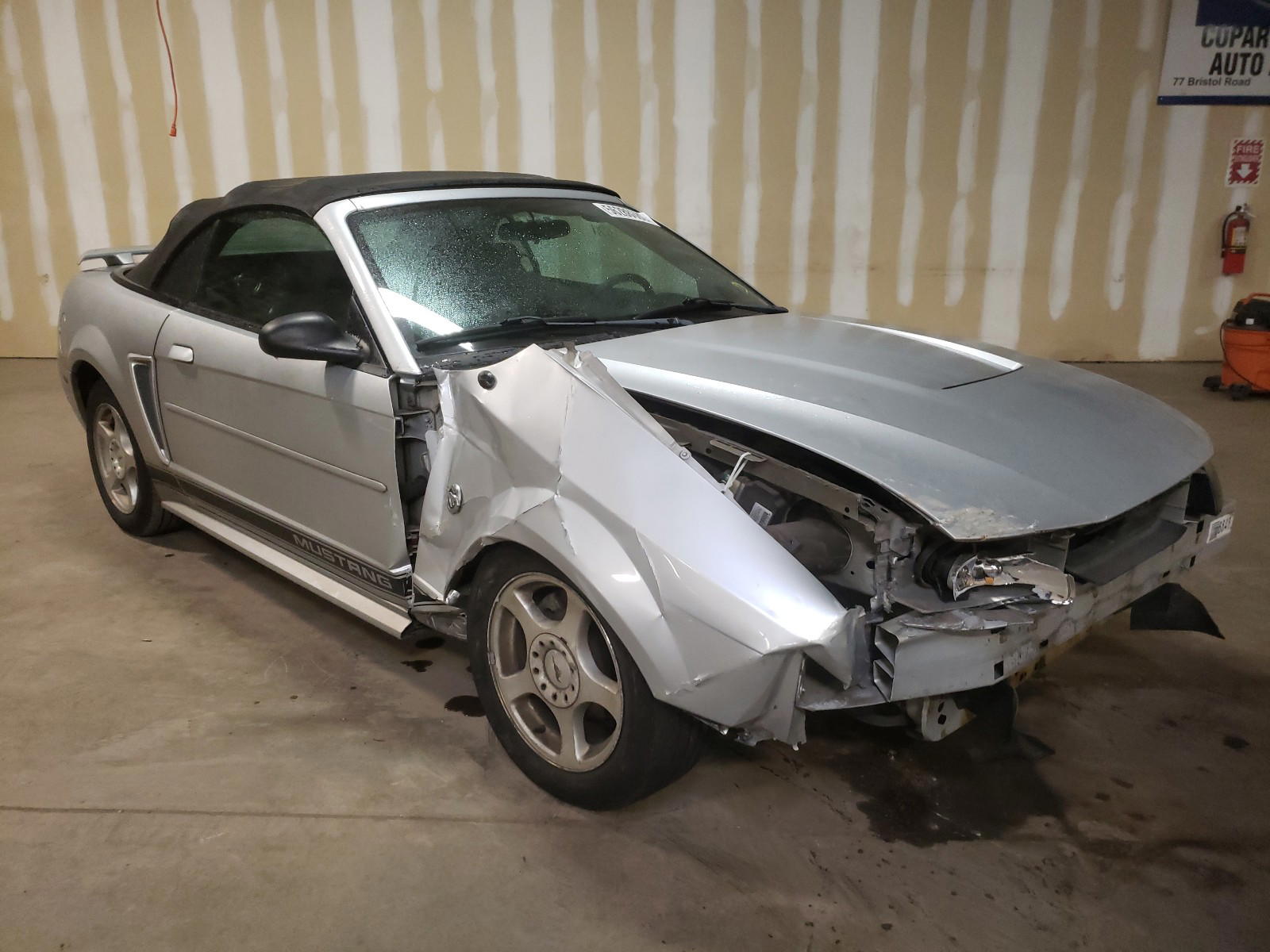FORD MUSTANG 2004 with VIN 1FAFP44624F147361 - Photo from auction