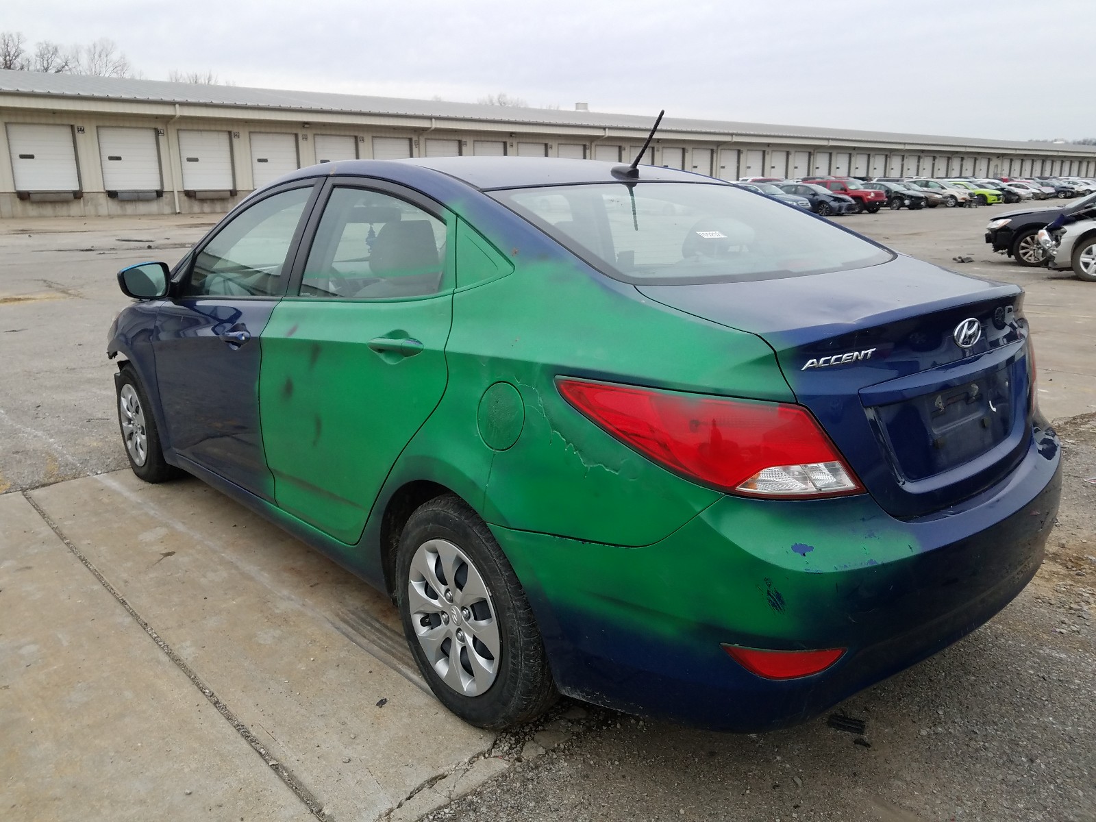 Photo 3 from auction – 2017 HYUNDAI ACCENT SE with VIN KMHCT4AE7HU317313