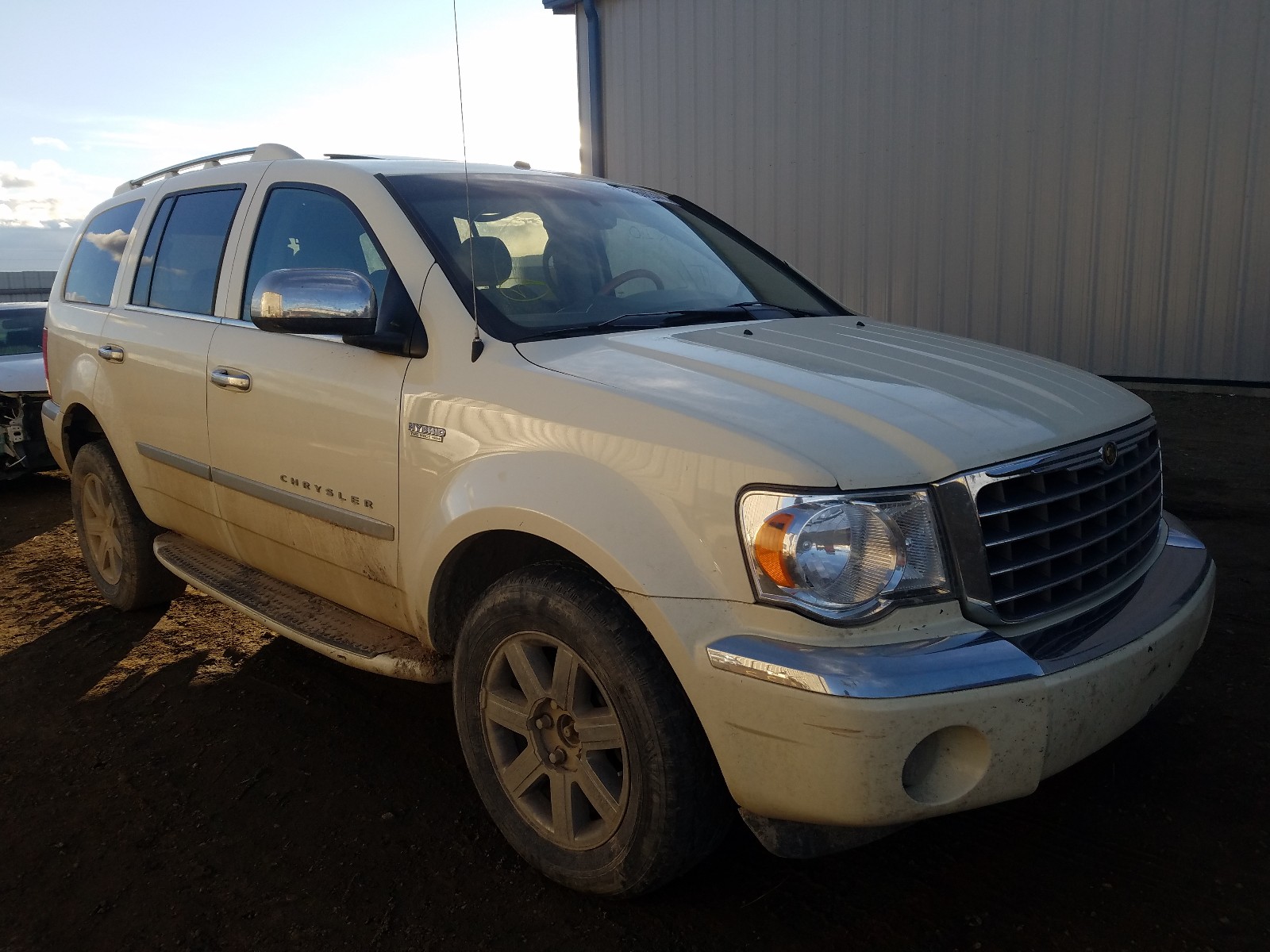 Photo 1 from auction – 2009 CHRYSLER ASPEN HYBR with VIN 1A8JW18T79F702892