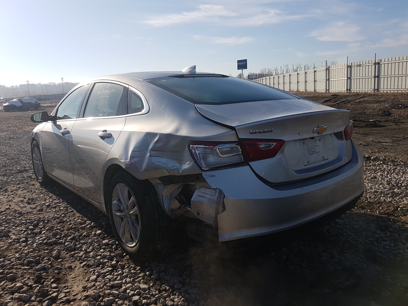 Photo 3 from auction – 2017 CHEVROLET MALIBU LT with VIN 1G1ZE5ST0HF272255