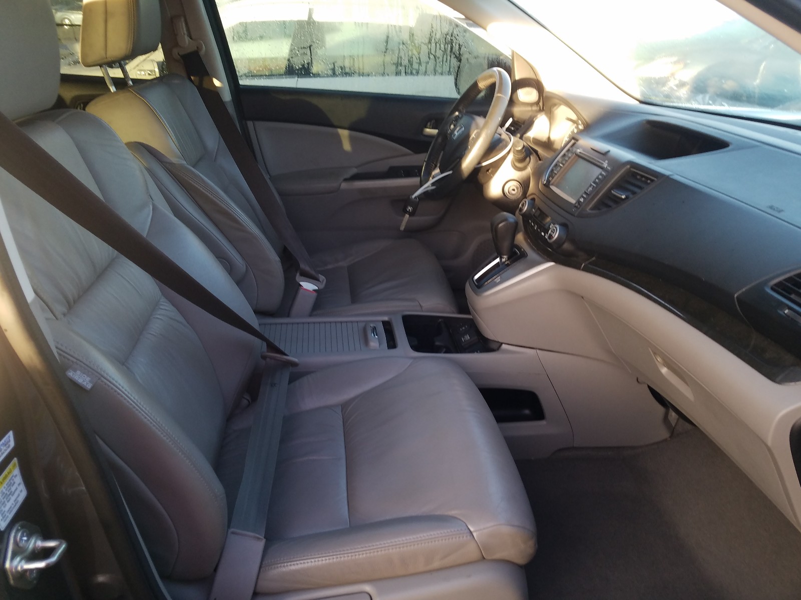 Photo 5 from auction – 2014 HONDA CR-V EXL with VIN 2HKRM3H78EH540382
