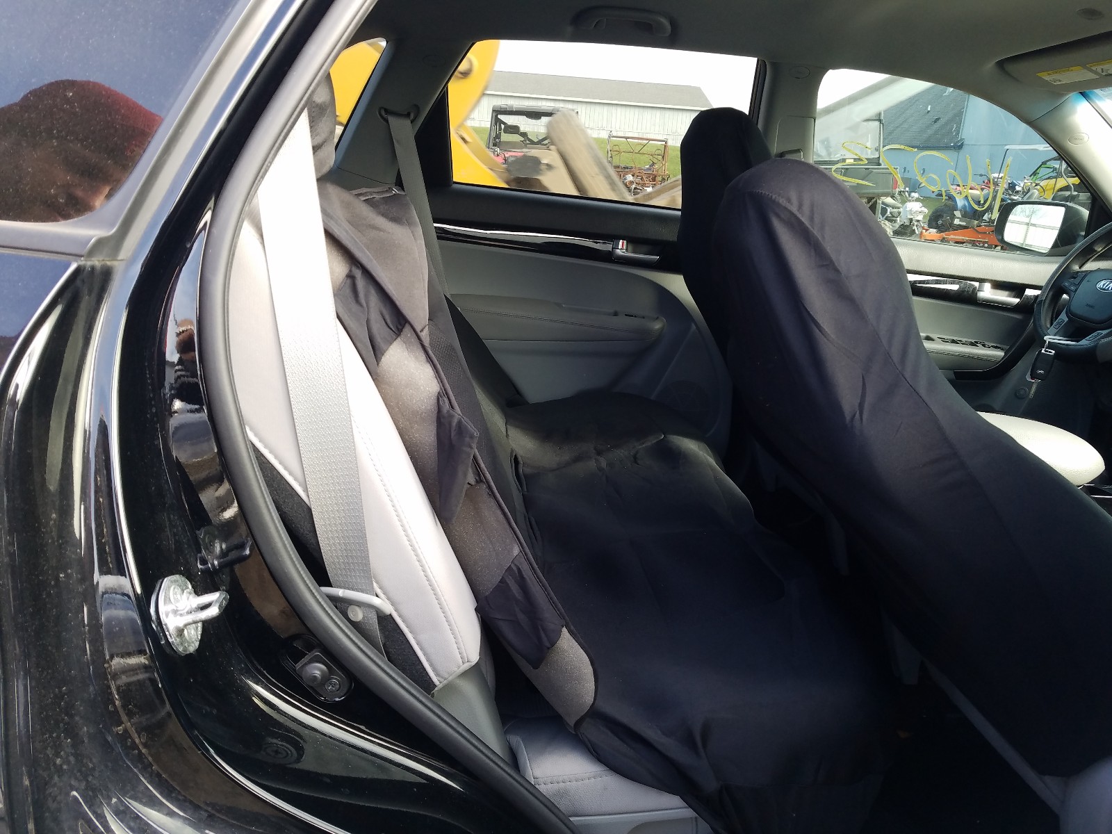 Photo 6 from auction – 2014 KIA SORENTO LX with VIN 5XYKT3A66EG533864