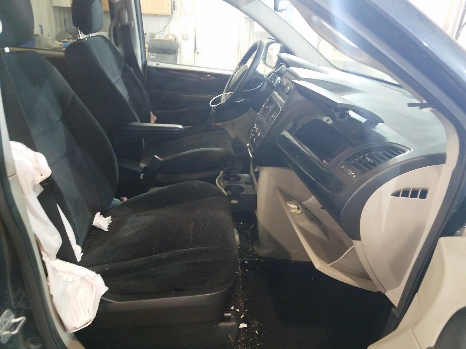Photo 5 from auction – 2013 DODGE GRAND CARA with VIN 2C4RDGBG2DR807050