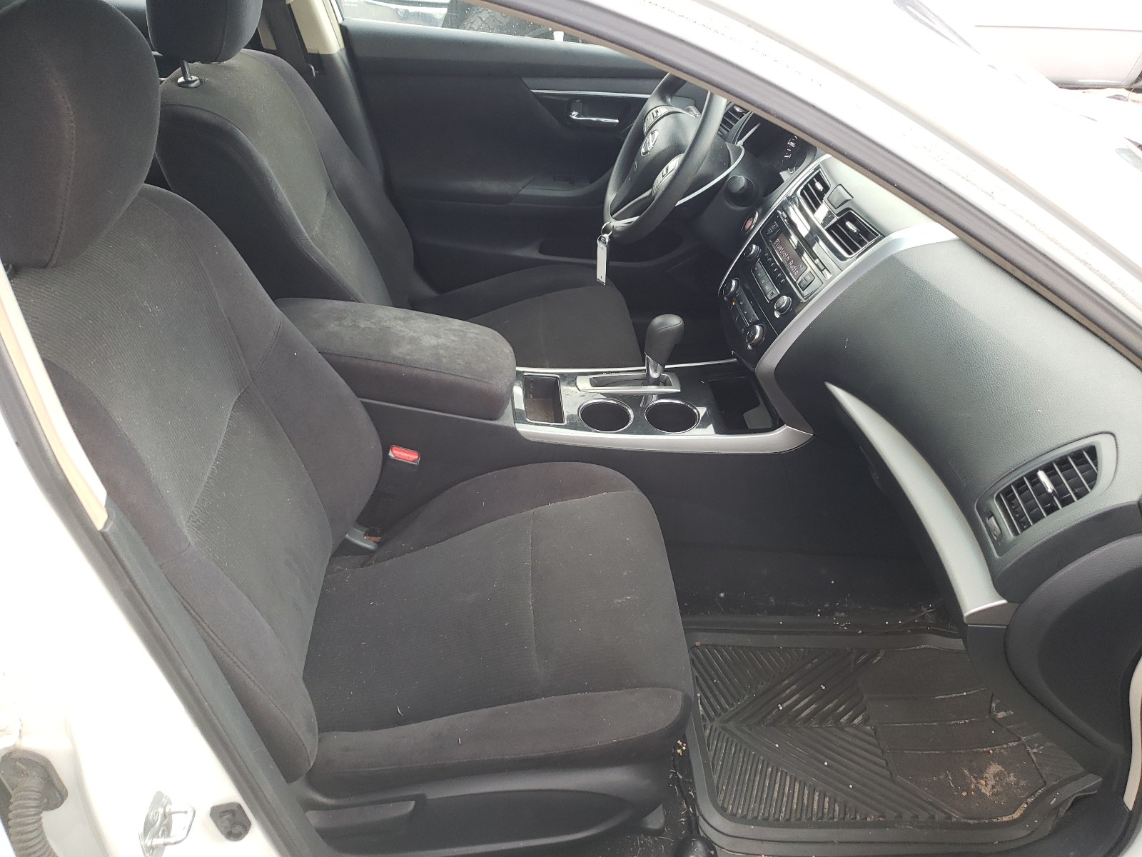 Photo 5 from auction – 2013 NISSAN ALTIMA 2.5 with VIN 1N4AL3AP7DC281944