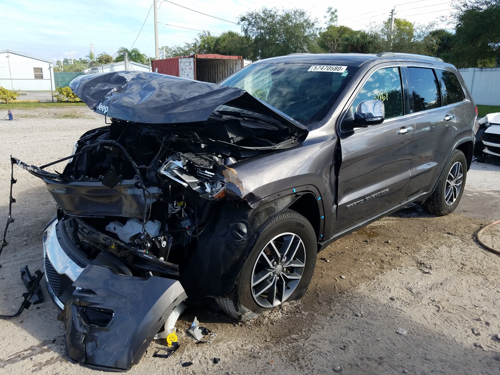 Photo 2 from auction – 2018 JEEP GRAND CHER with VIN 1C4RJEBG7JC480209