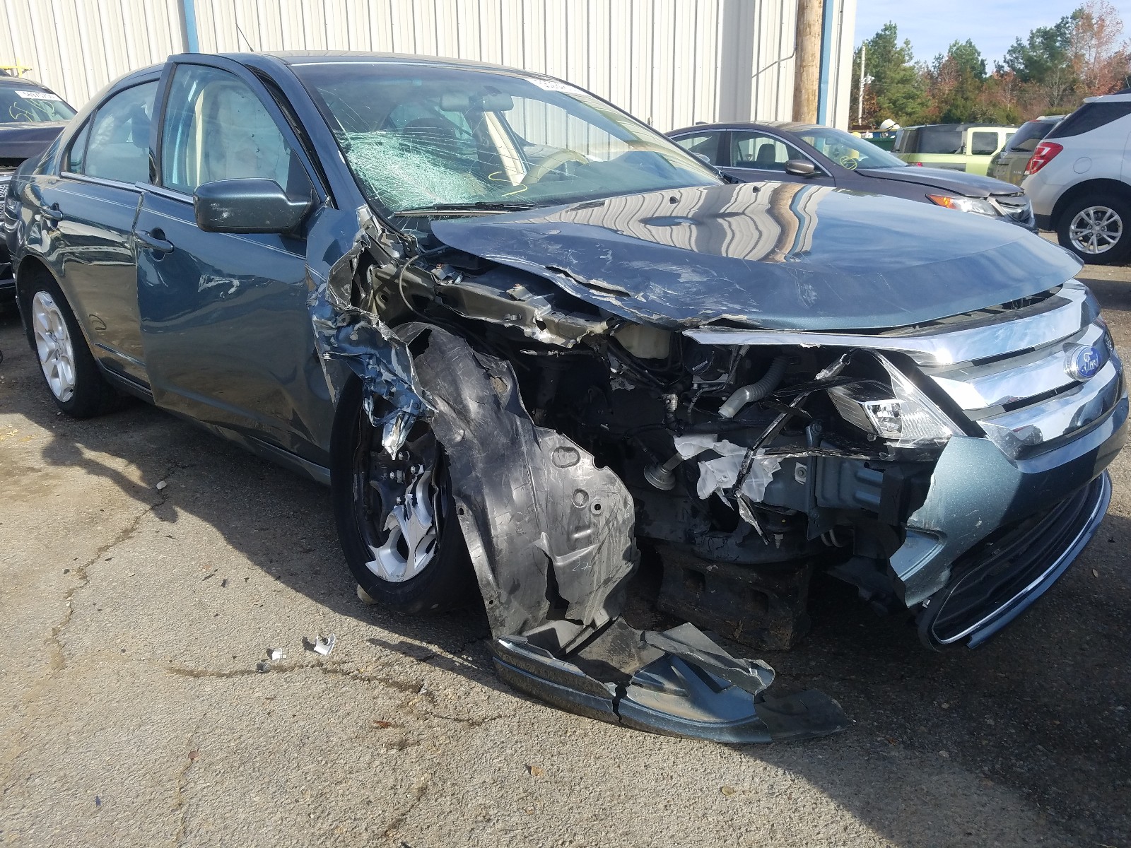 Photo 9 from auction – 2011 FORD FUSION SE with VIN 3FAHP0HA5BR276145