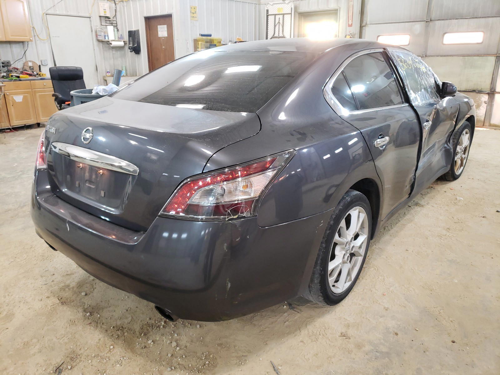 Photo 4 from auction – 2012 NISSAN MAXIMA S with VIN 1N4AA5AP8CC813508