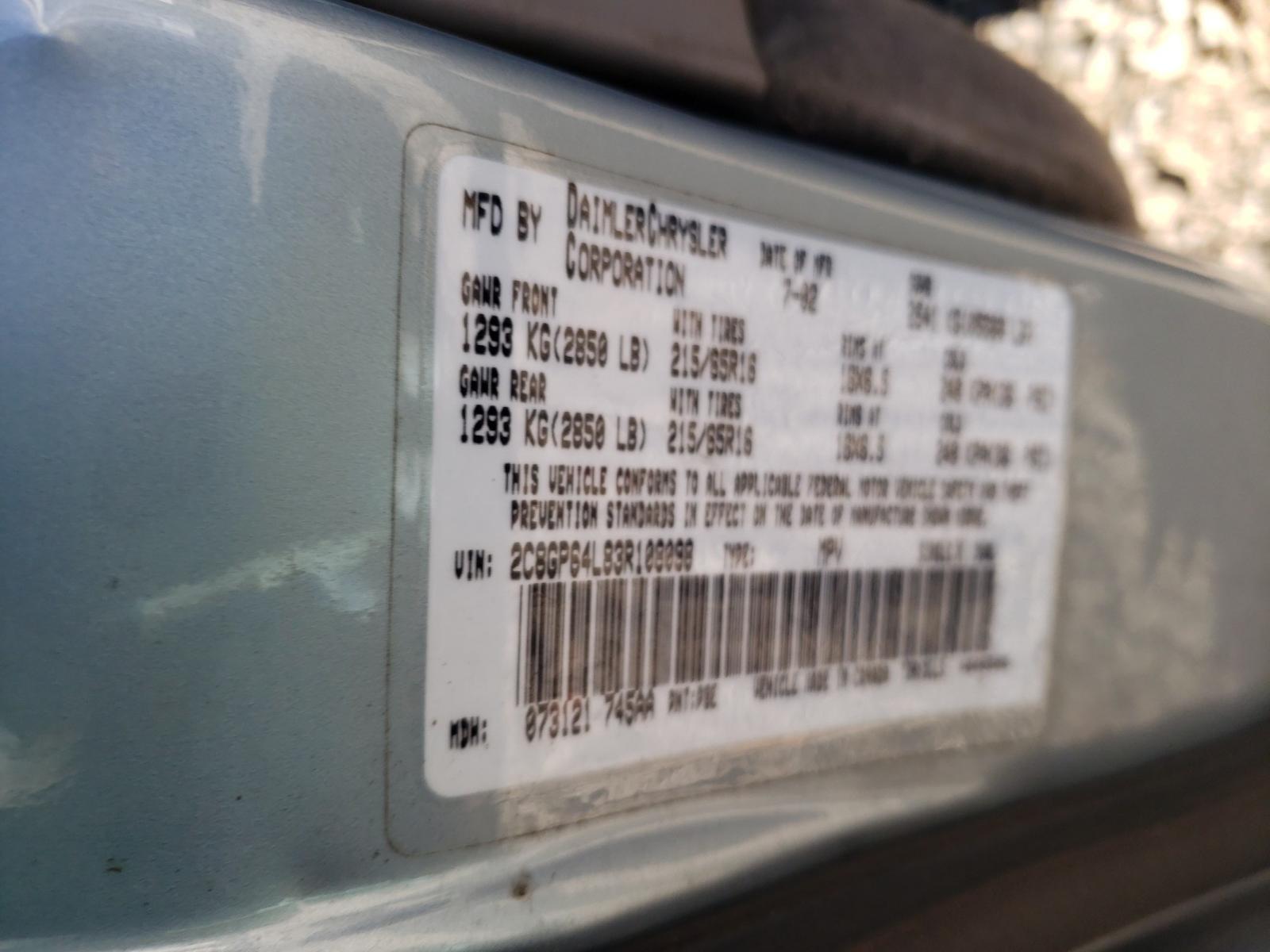 Photo 10 from auction – 2003 CHRYSLER TOWN & COU with VIN 2C8GP64L83R108098