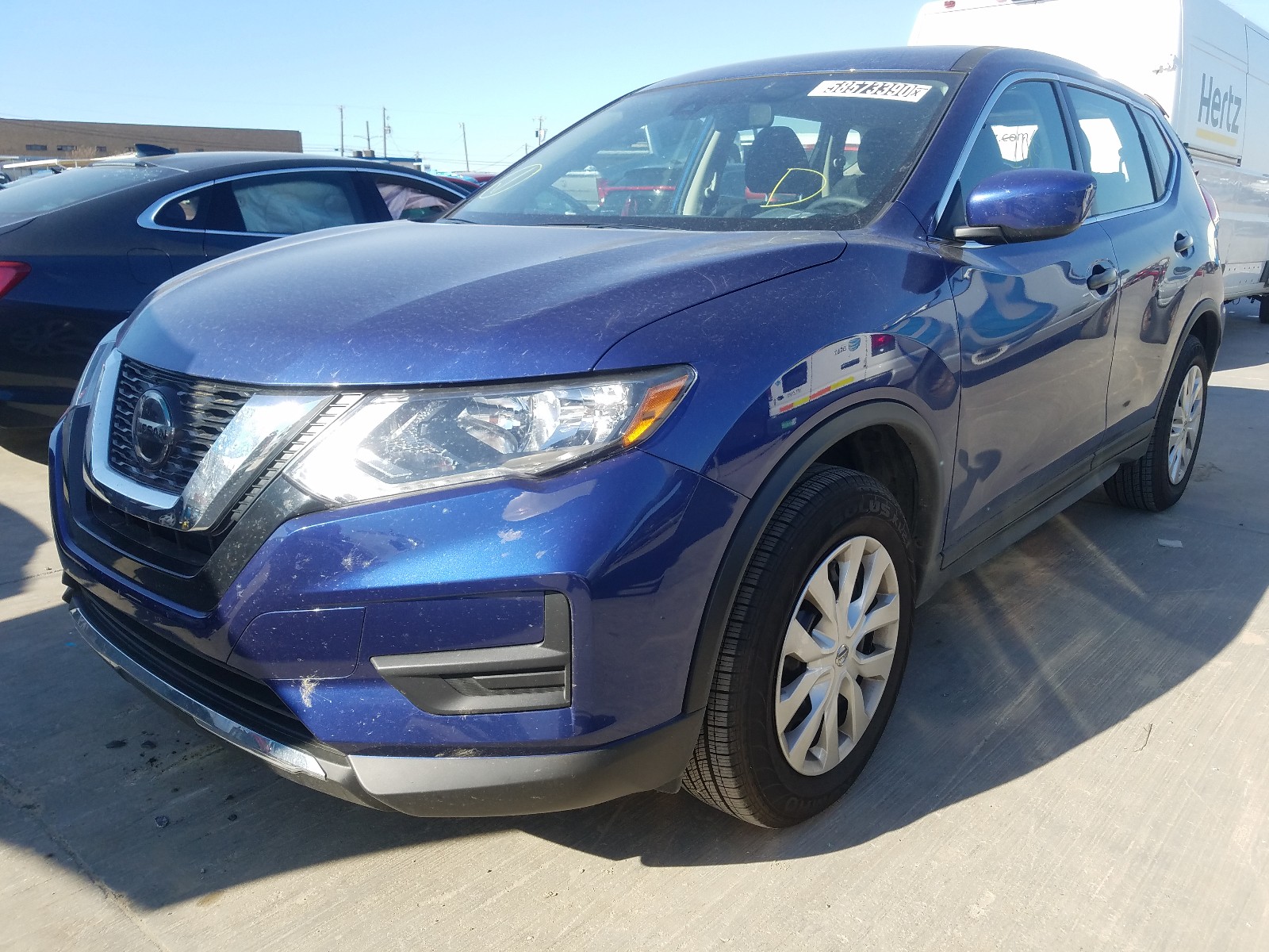 Photo 2 from auction – 2020 NISSAN ROGUE S with VIN KNMAT2MV5LP540212