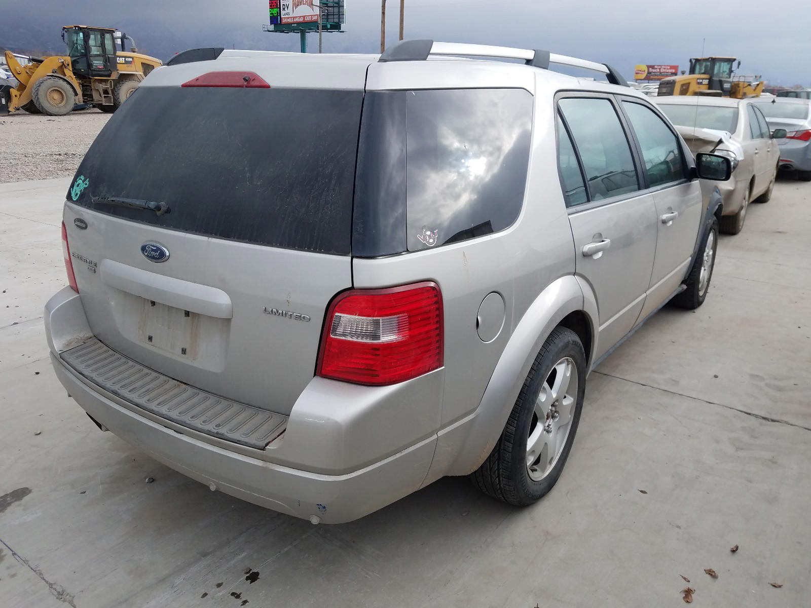 Photo 4 from auction – 2006 FORD FREESTYLE with VIN 1FMDK06196GA34963