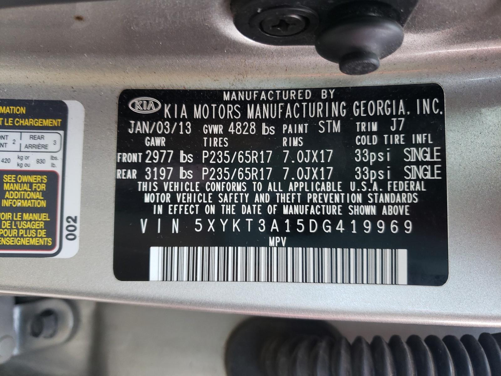 Photo 10 from auction – 2013 KIA SORENTO LX with VIN 5XYKT3A15DG419969