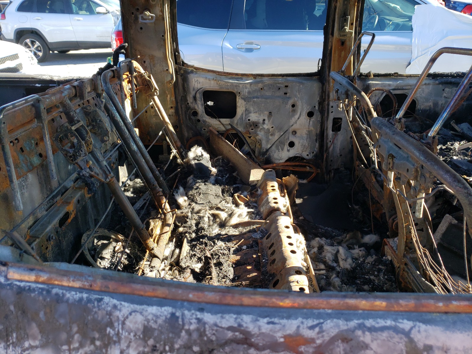 Photo 6 from auction – 2010 TOYOTA TACOMA DOU with VIN 3TMLU4EN6AM039302