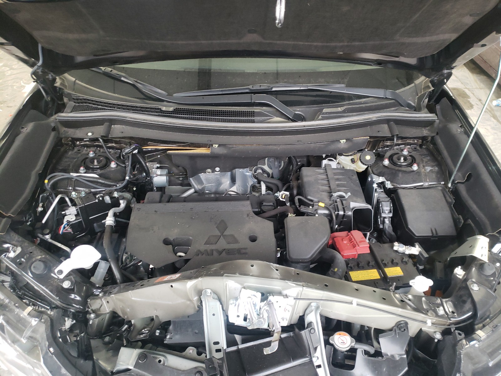 Zdjęcie 7 z aukcji – 2020 MITSUBISHI OUTLANDER z VIN JA4AD3A36LZ024154