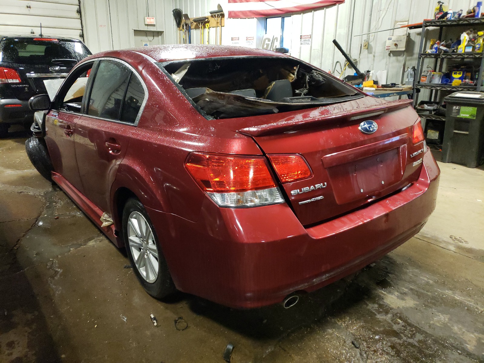 Photo 3 from auction – 2010 SUBARU LEGACY 2.5 with VIN 4S3BMBG65A3231754