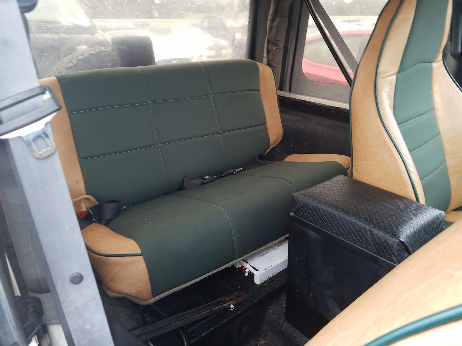Photo 6 from auction – 1998 JEEP WRANGLER / with VIN 1J4FY29P7WP754196