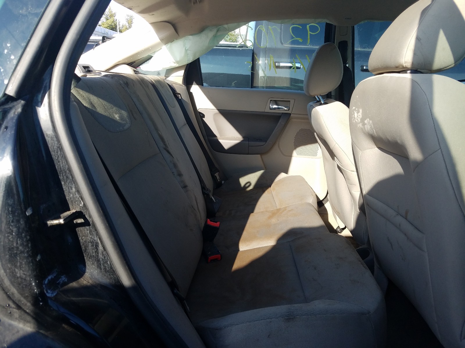 Photo 6 from auction – 2008 FORD FOCUS S/SE with VIN 1FAHP34N08W119221
