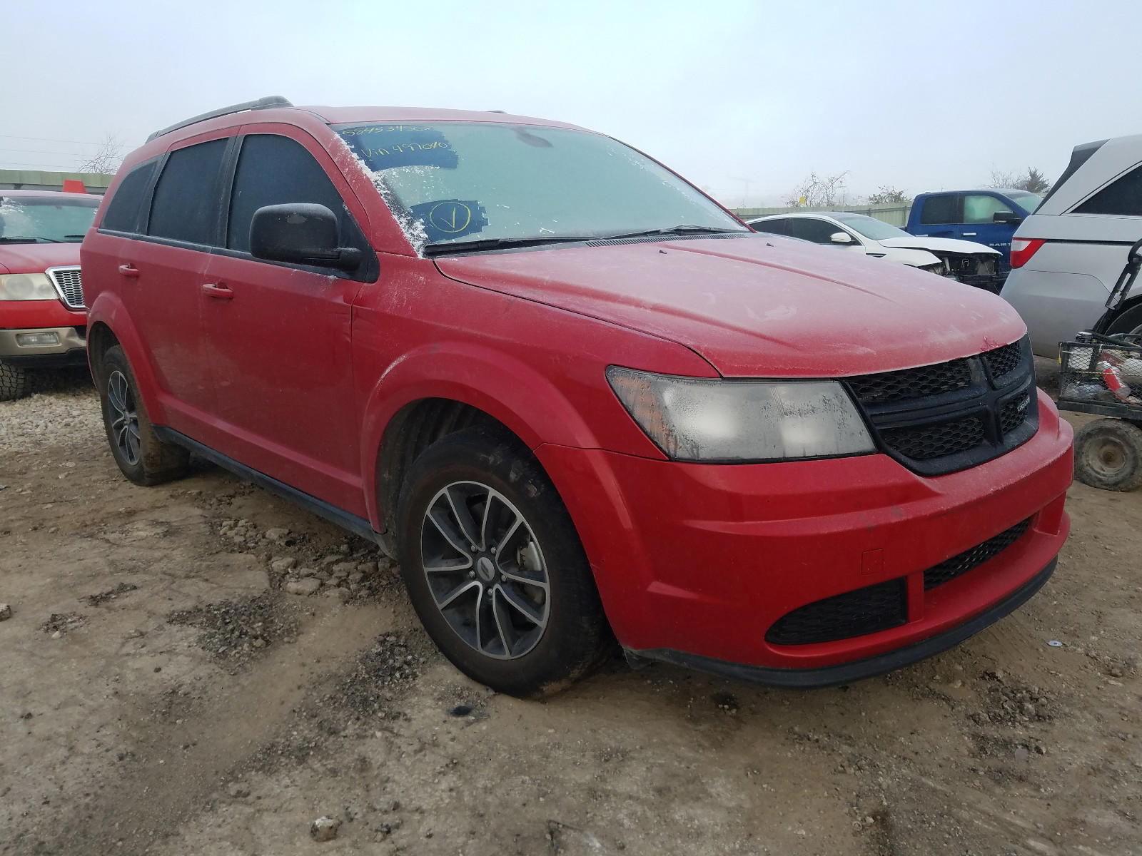 DODGE JOURNEY SE 2018 with VIN 3C4PDCAB5JT497040 - Photo from auction