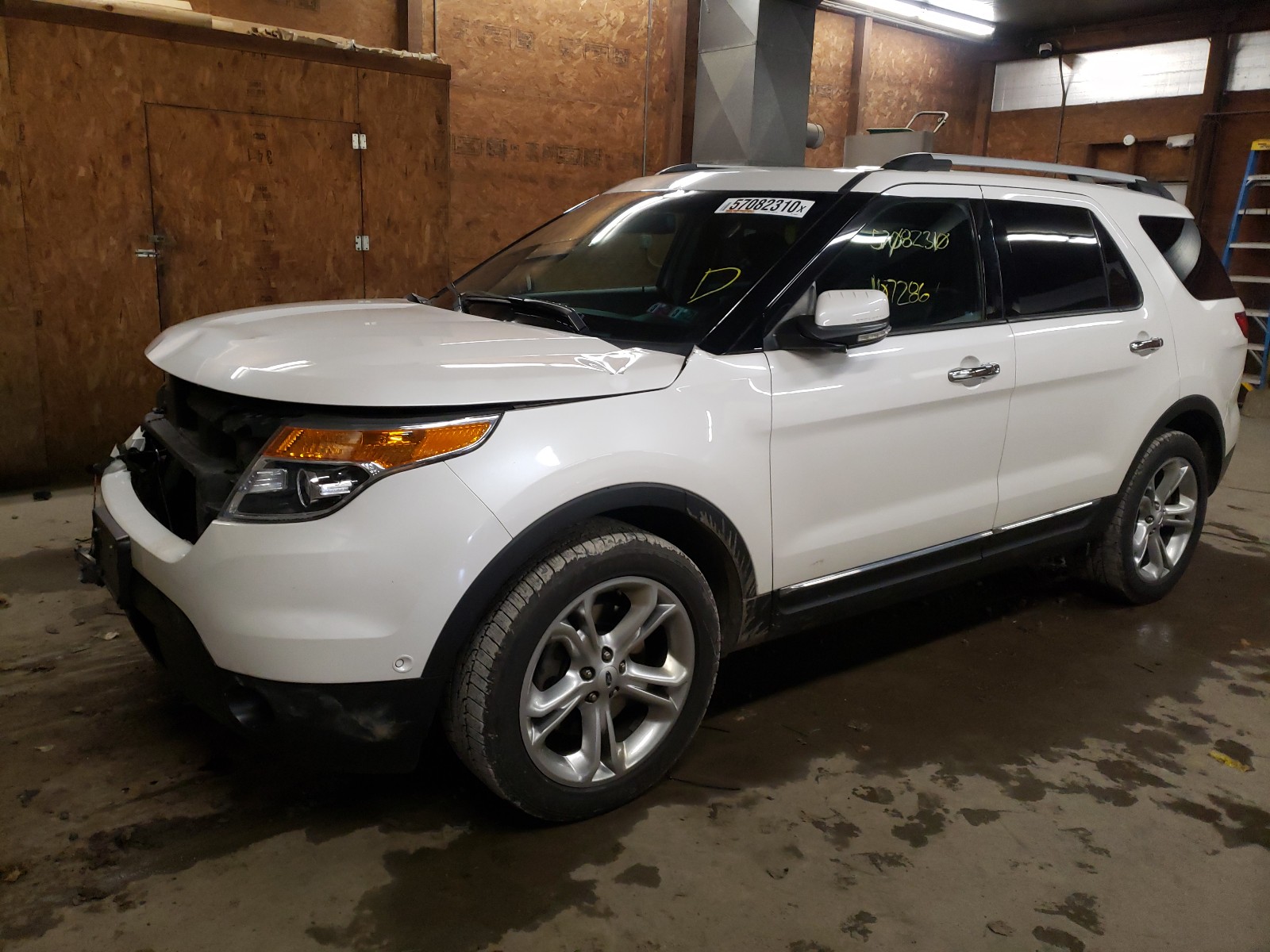 صورة رقم 2 من المزاد - 2015 FORD EXPLORER L مع VIN 1FM5K8F84FGB63628