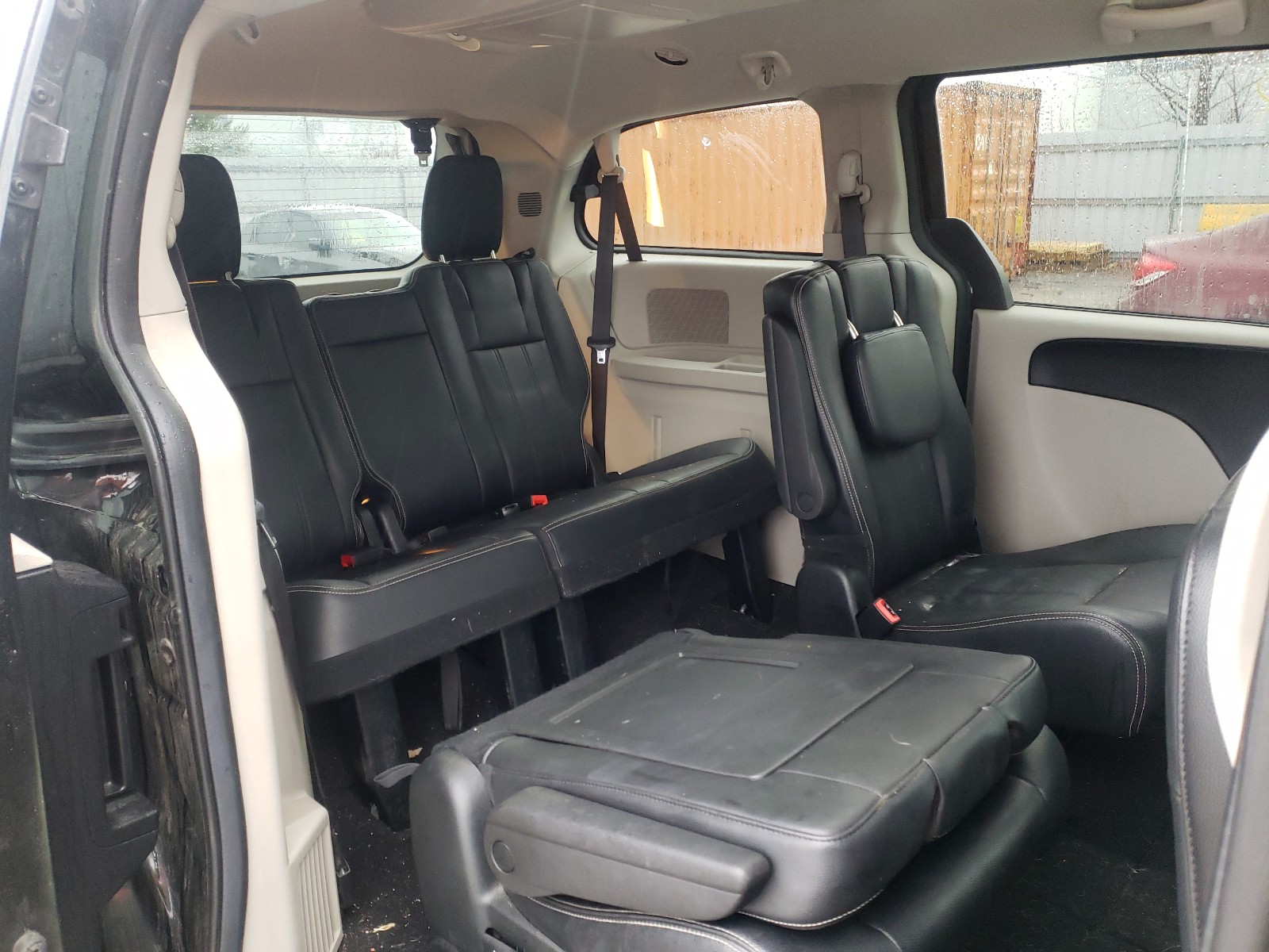Photo 6 from auction – 2018 DODGE GRAND CARA with VIN 2C4RDGDG7JR242609