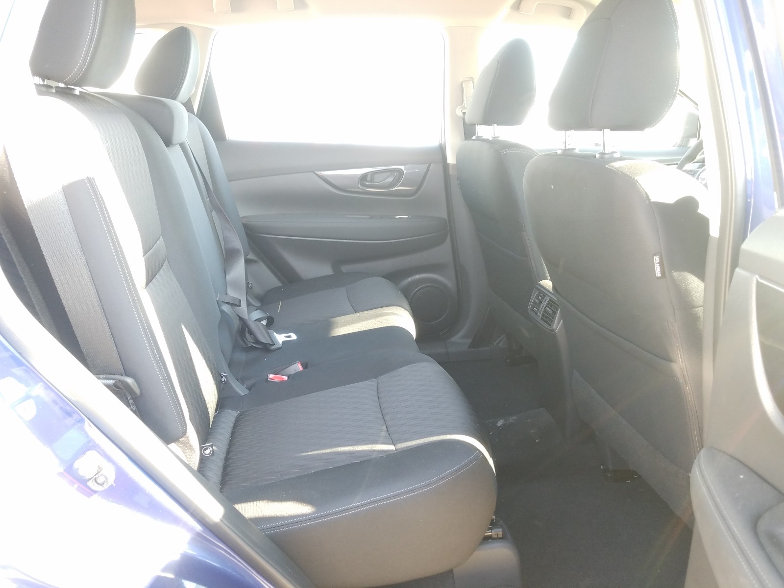 Photo 6 from auction – 2020 NISSAN ROGUE S with VIN KNMAT2MV5LP540212