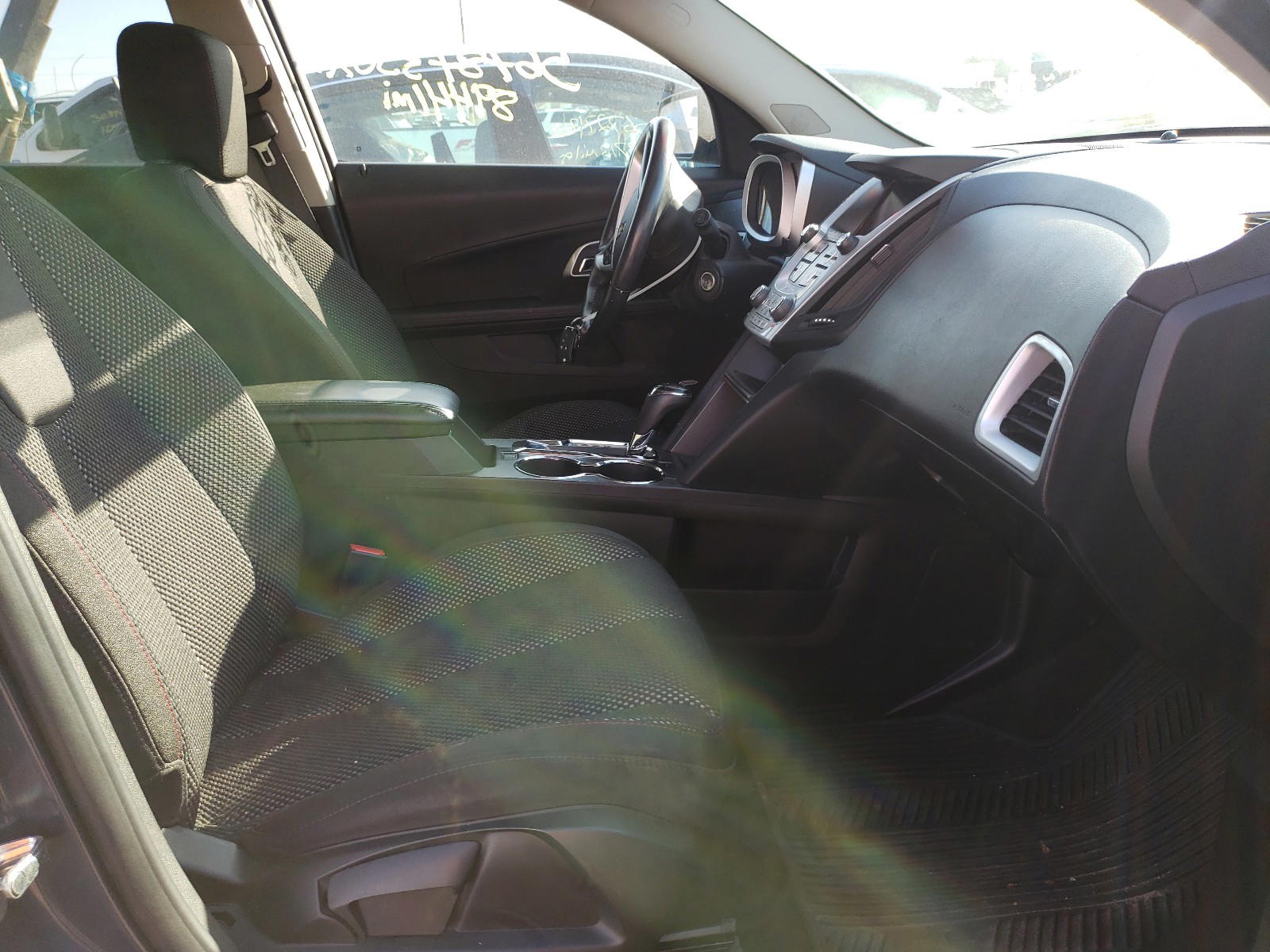 Photo 5 from auction – 2016 CHEVROLET EQUINOX LT with VIN 2GNALCEK1G6134841