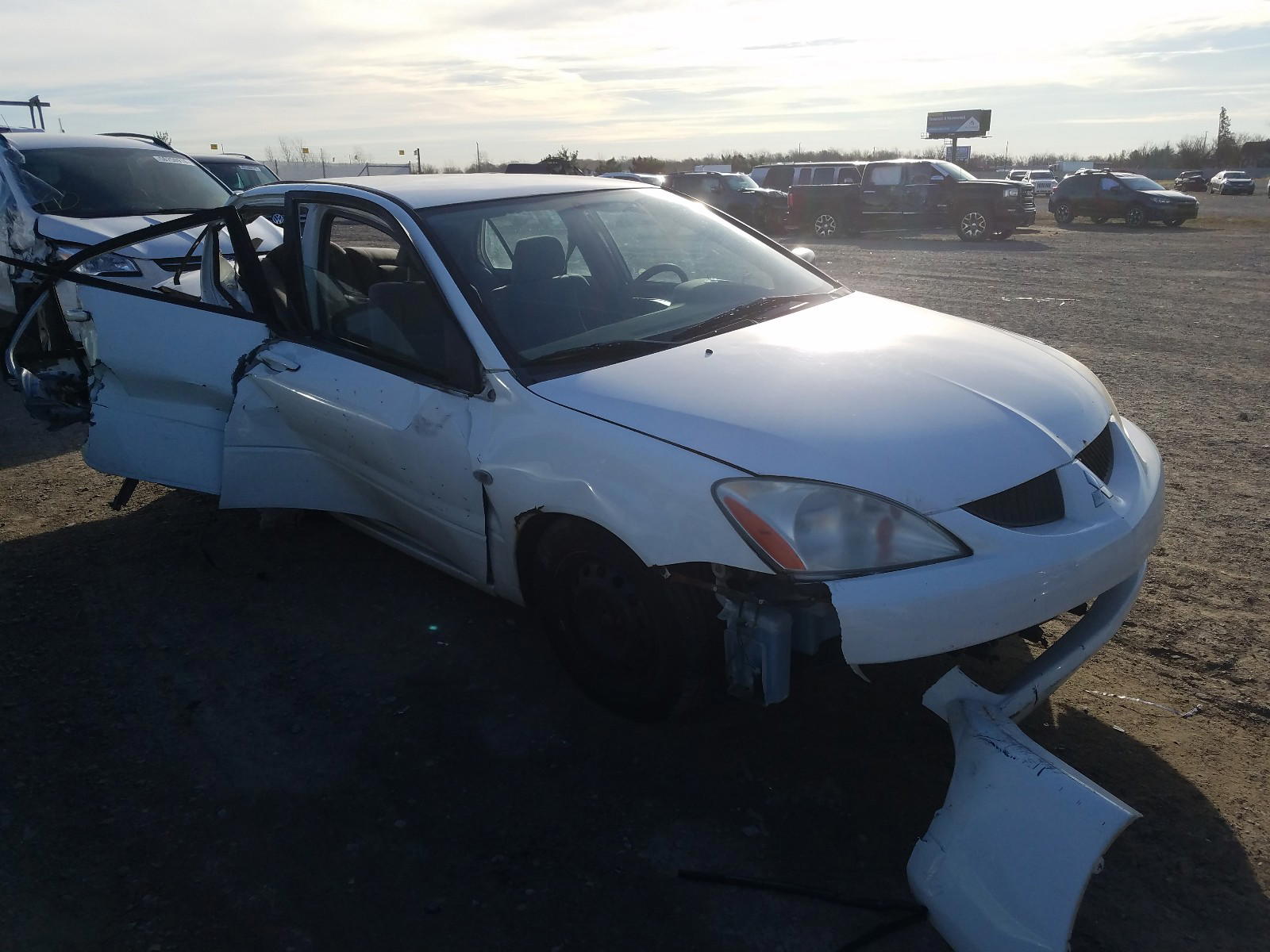 MITSUBISHI LANCER 2004 with VIN JA3AJ26E14U045400 - Photo from auction