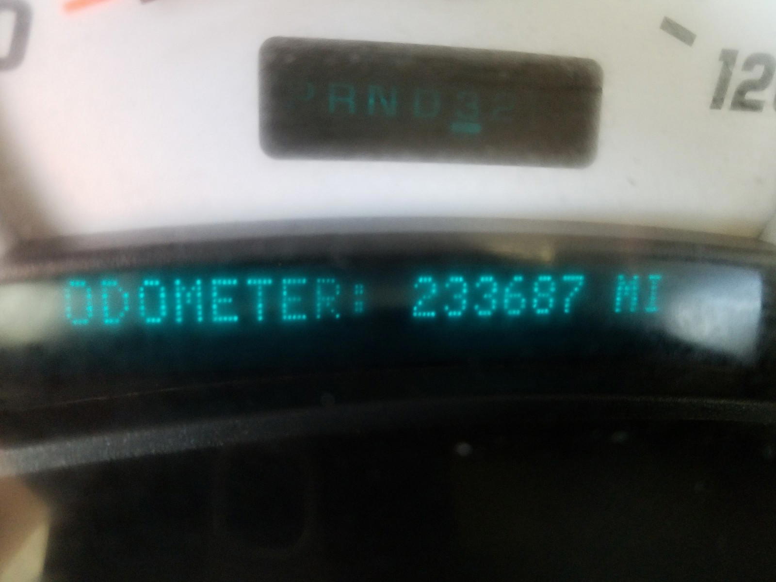 Photo 8 from auction – 2003 HUMMER H2 with VIN 5GRGN23U03H127930