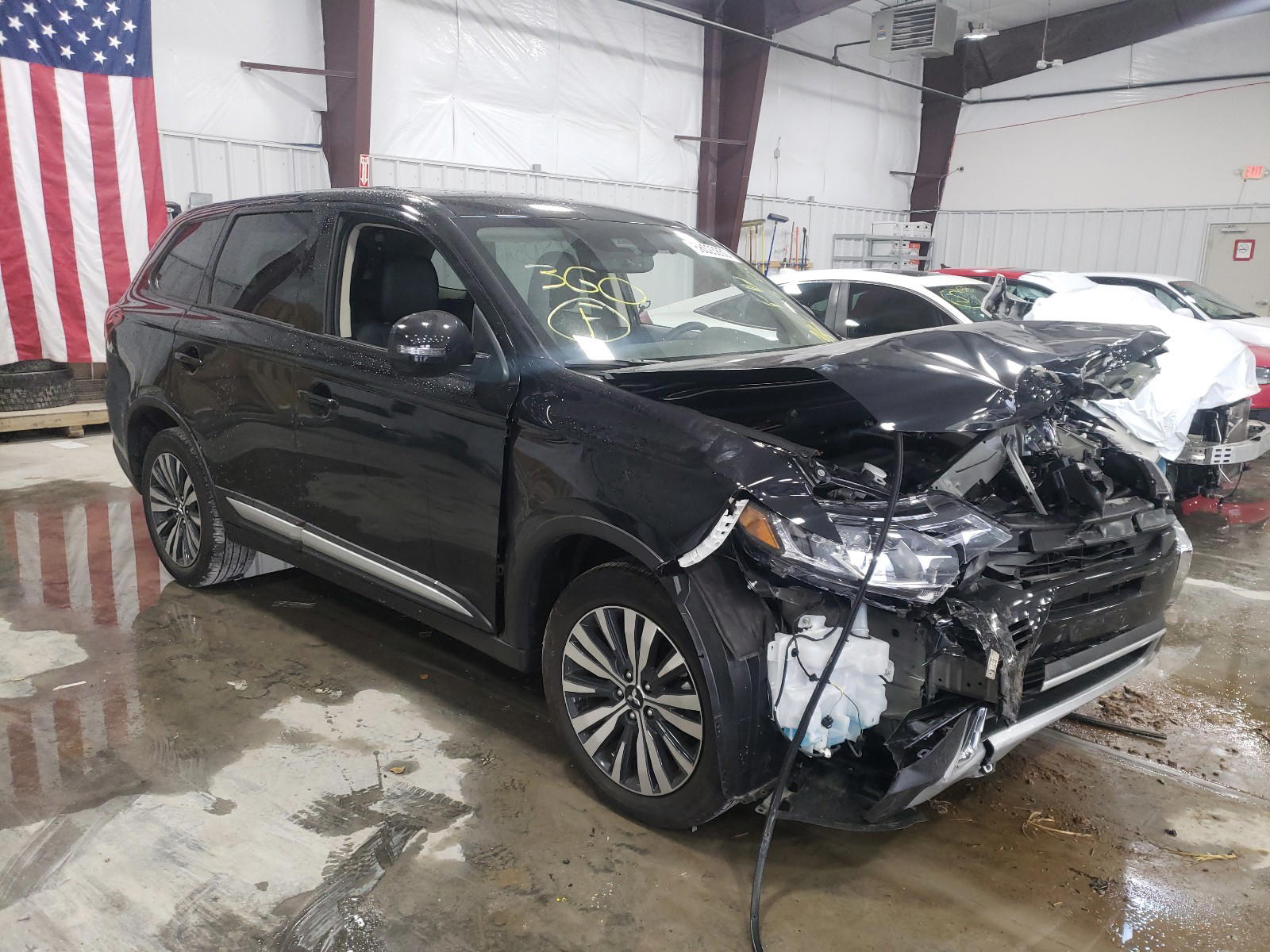 MITSUBISHI OUTLANDER 2020 with VIN JA4AD3A36LZ024154 - Photo from auction
