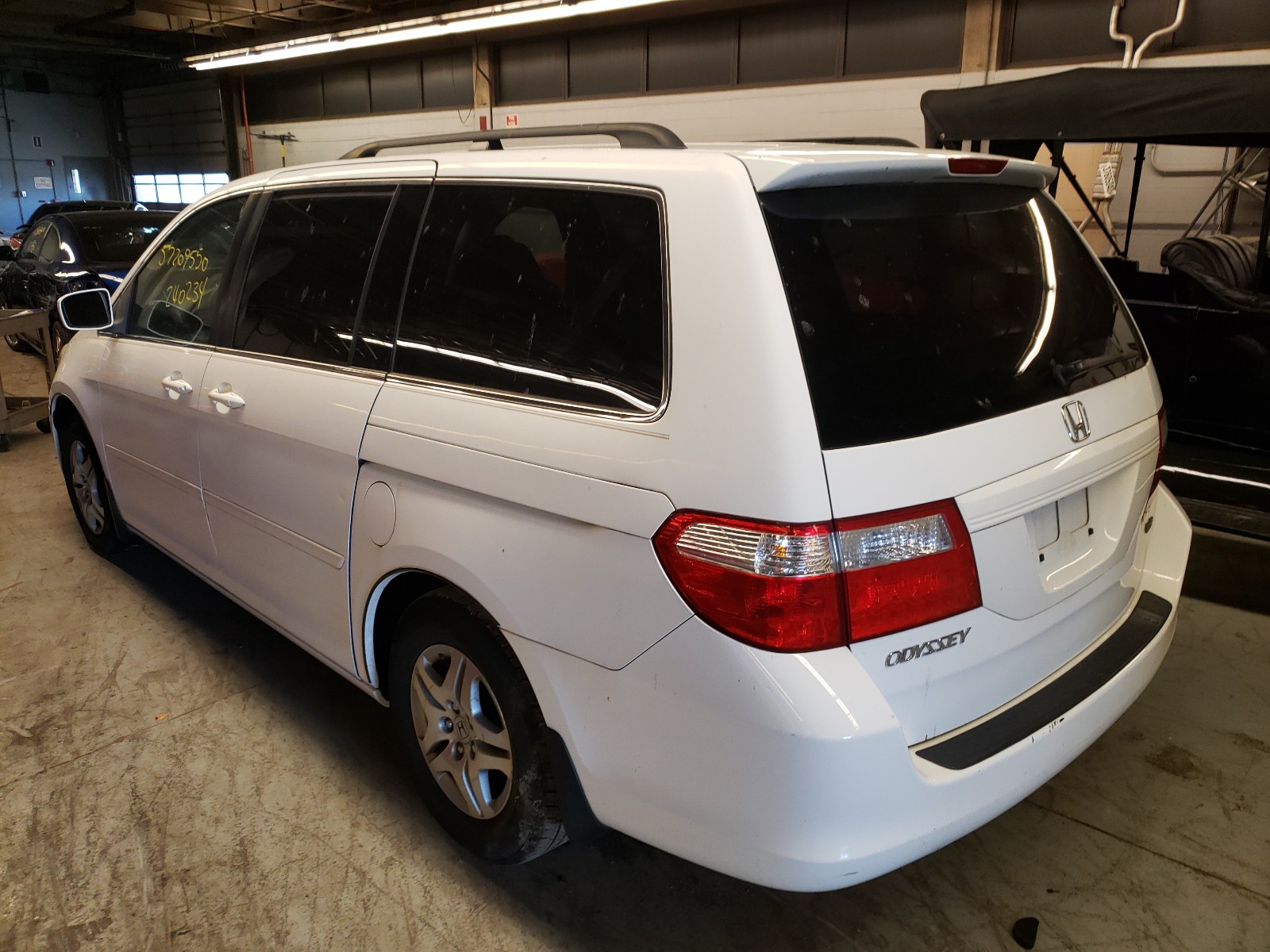 Photo 3 from auction – 2007 HONDA ODYSSEY EX with VIN 5FNRL38627B141009