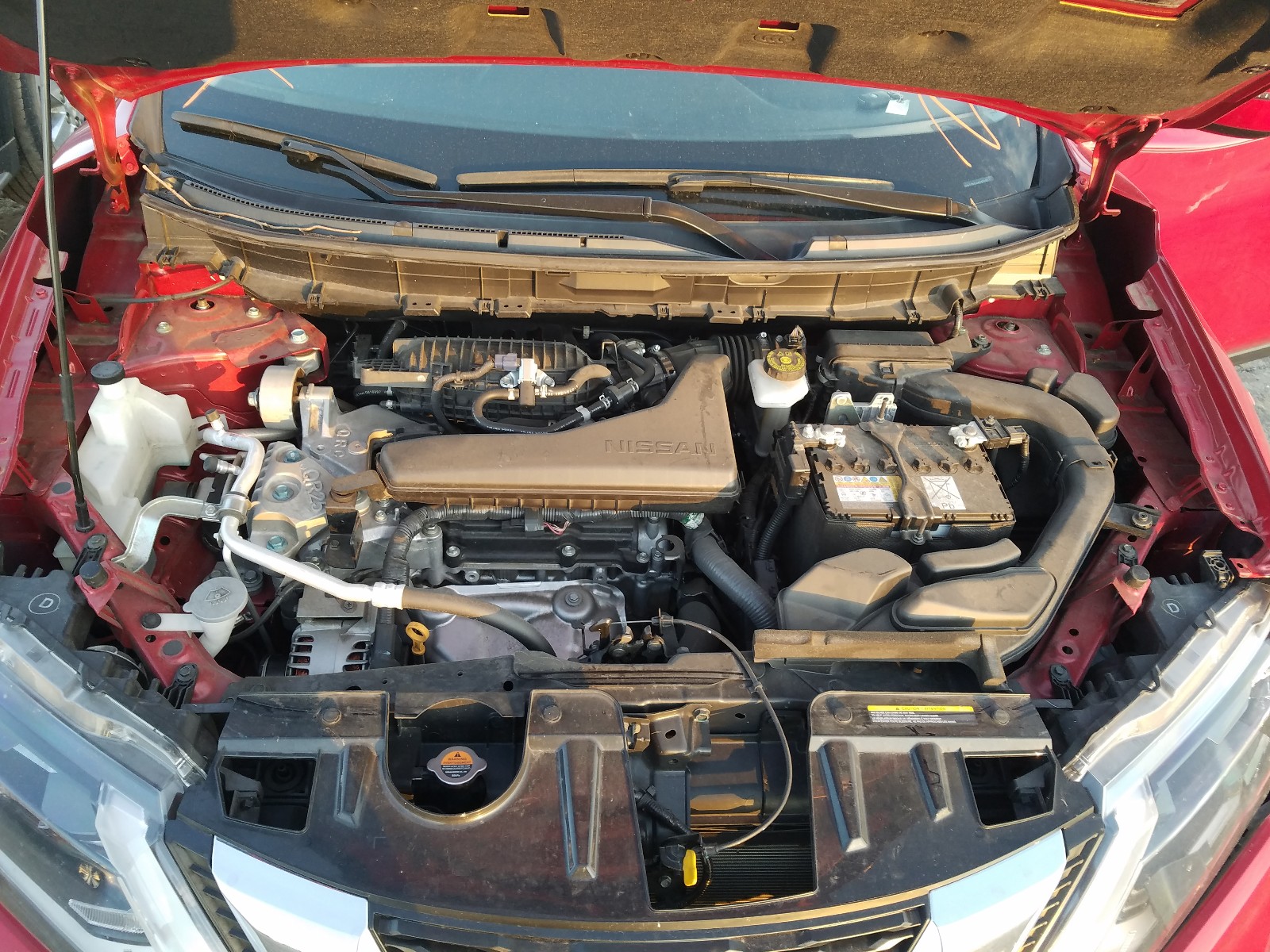 Photo 7 from auction – 2017 NISSAN ROGUE S with VIN JN8AT2MT6HW393592