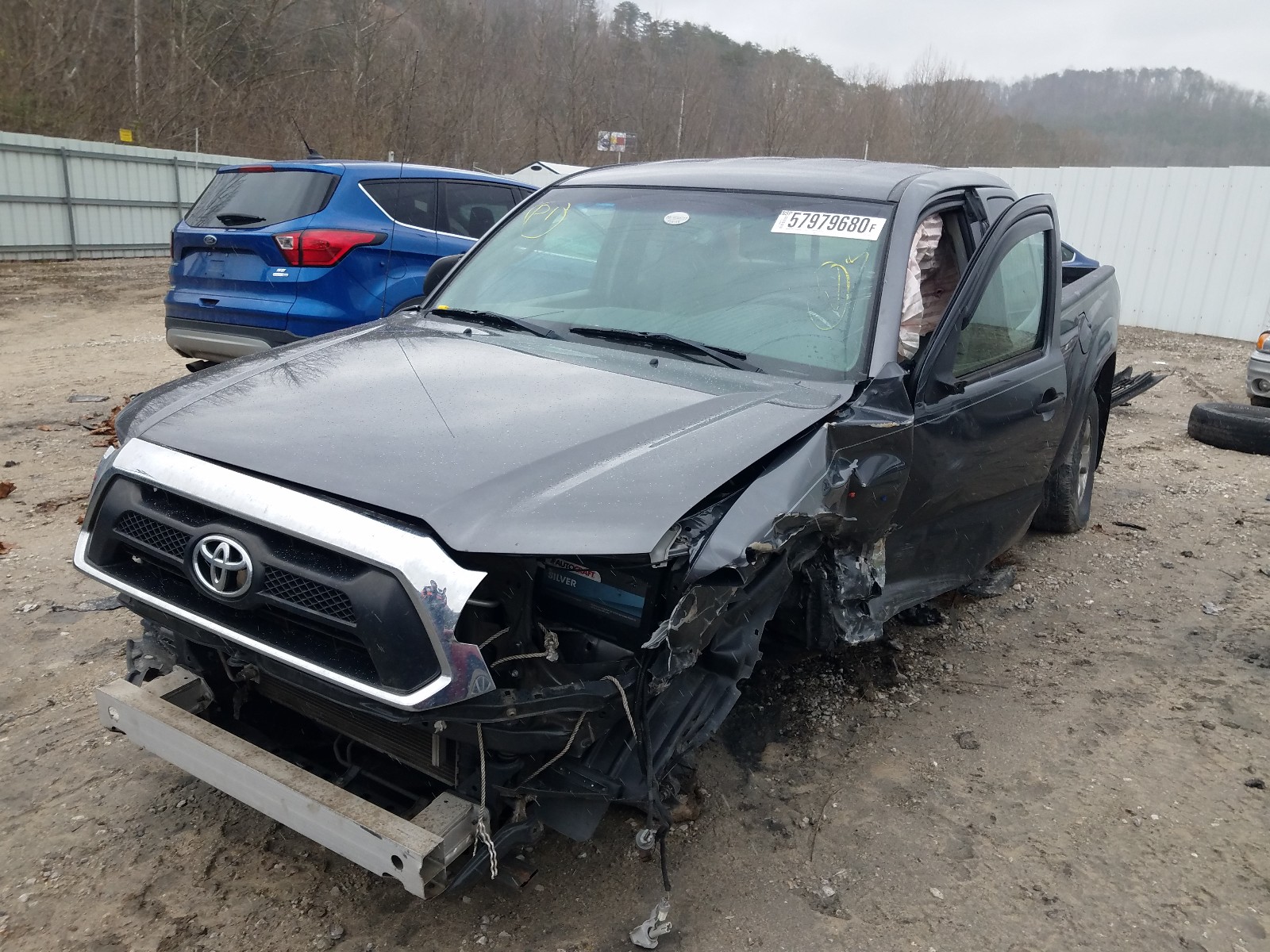 Photo 2 from auction – 2013 TOYOTA TACOMA PRE with VIN 5TFTX4GN0DX026015
