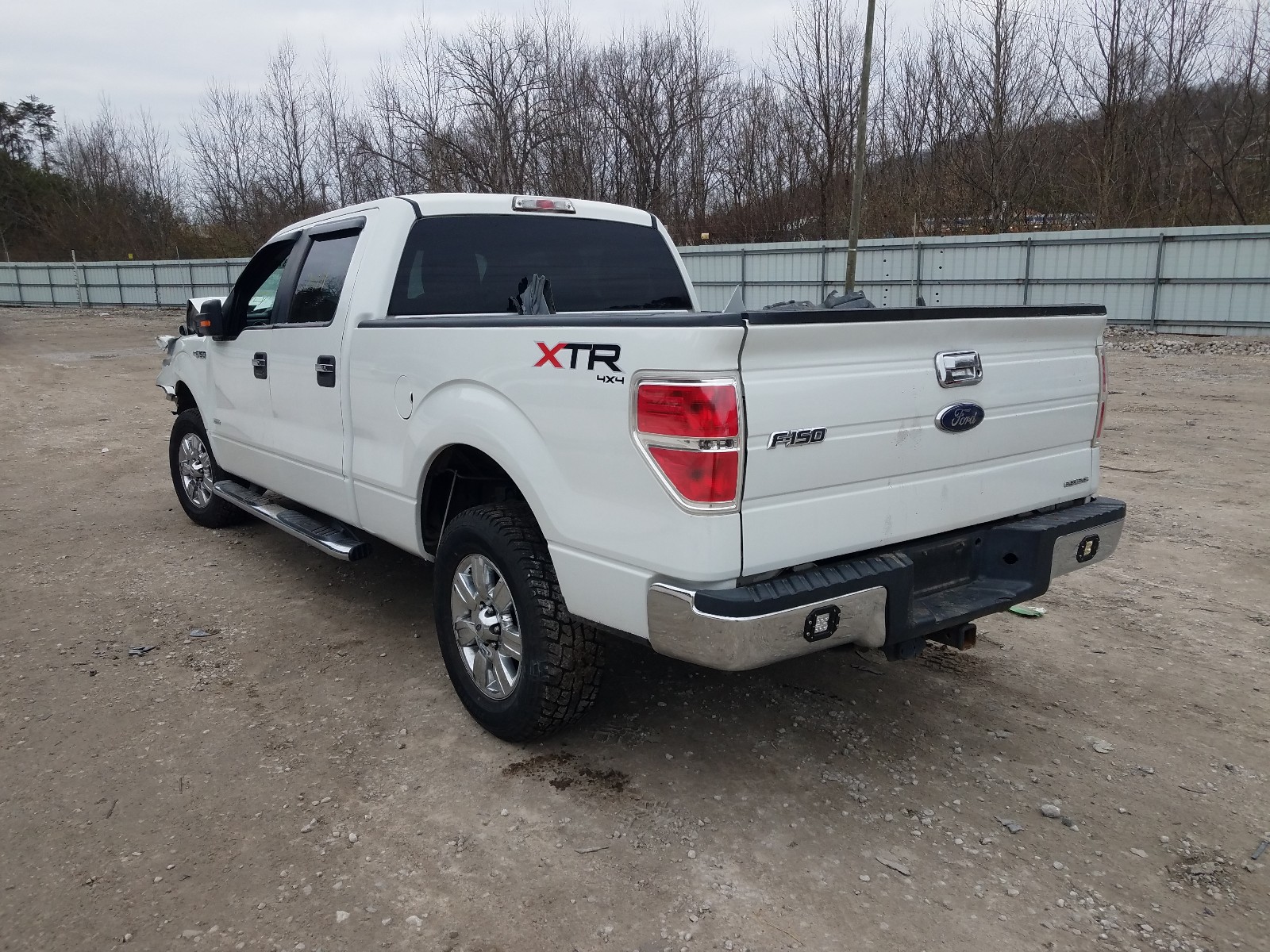 Photo 3 from auction – 2011 FORD F150 SUPER with VIN 1FTFW1ET9BFC77926
