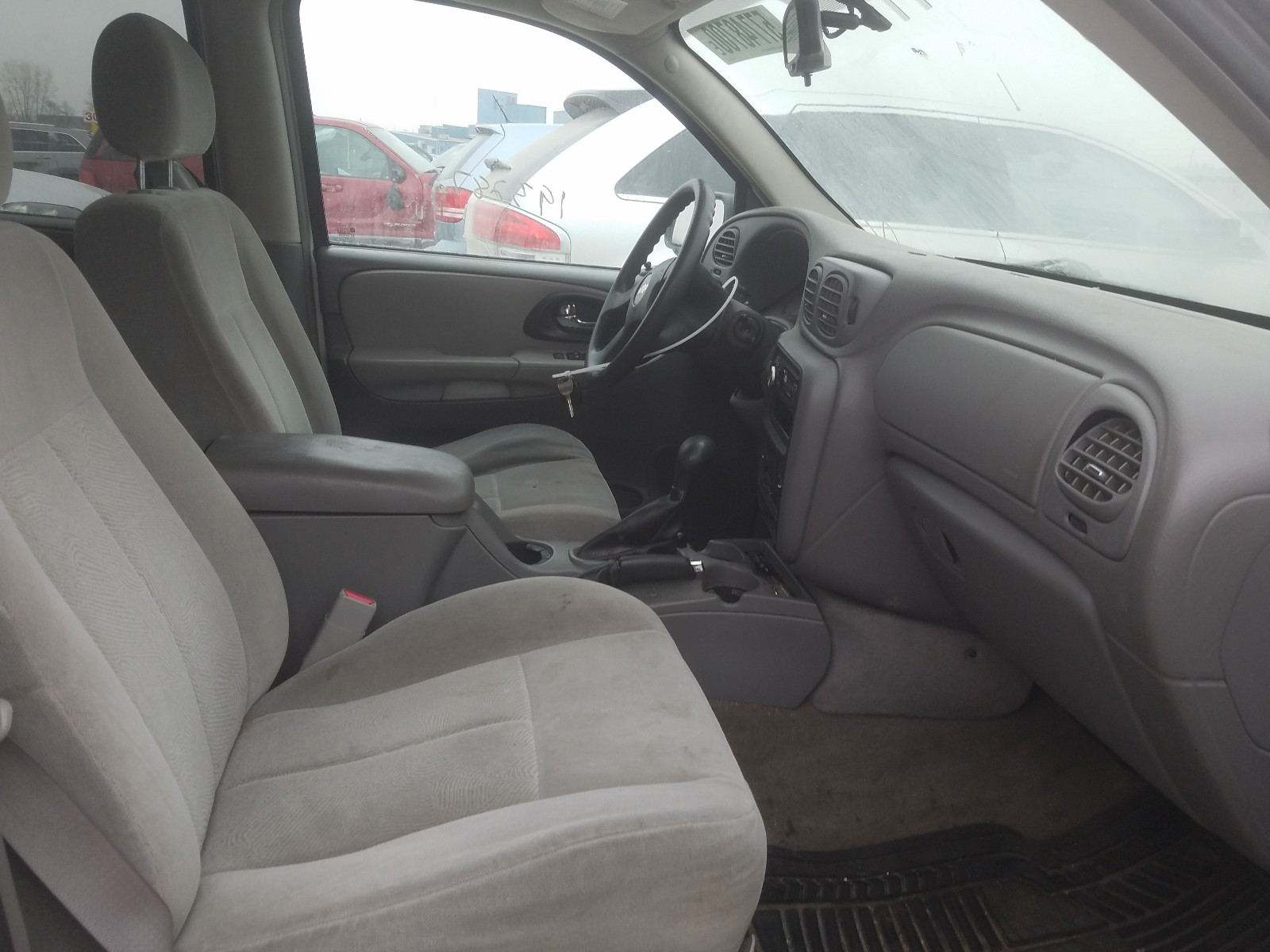 Photo 5 from auction – 2005 CHEVROLET TRAILBLAZE with VIN 1GNET16SX56178277