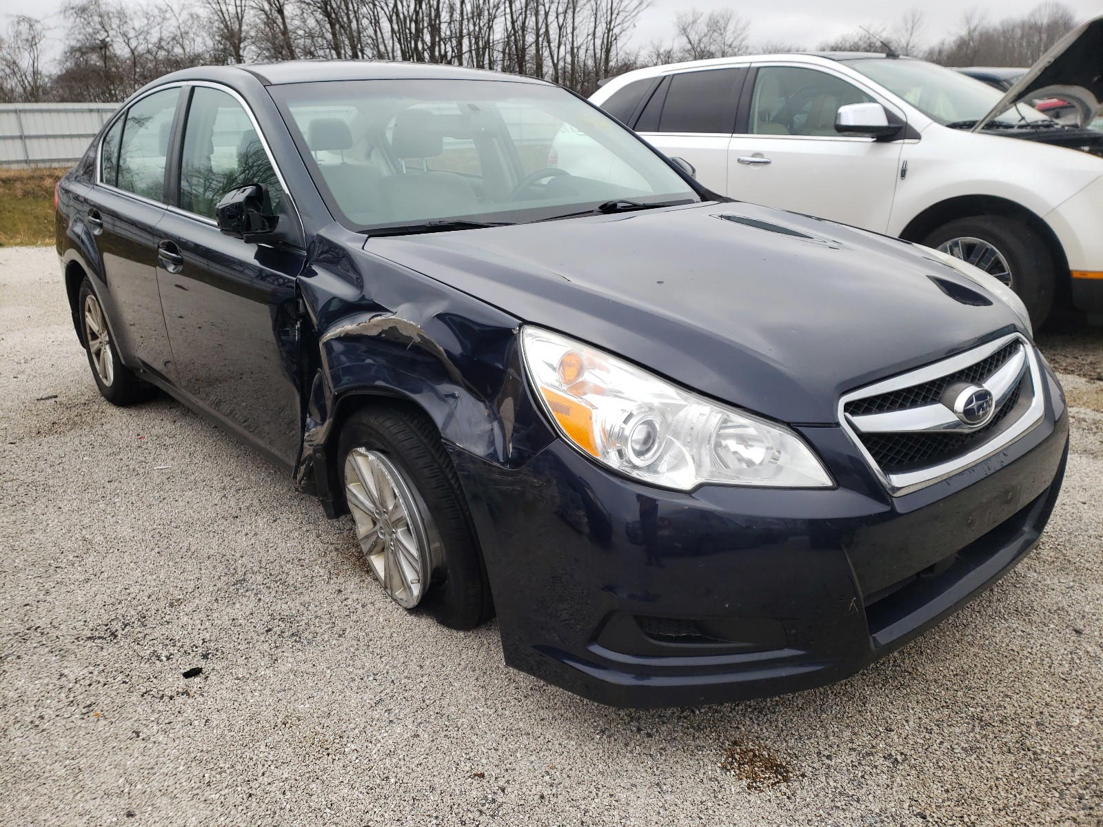 SUBARU LEGACY 2.5 2012 with VIN 4S3BMBB69C3038615 - Photo from auction
