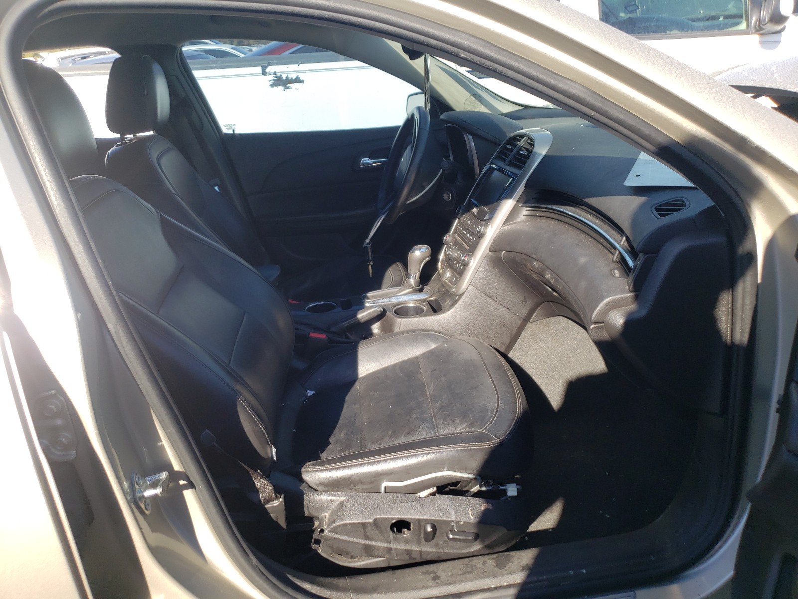 Photo 5 from auction – 2015 CHEVROLET MALIBU LTZ with VIN 1G11F5SL5FF260609