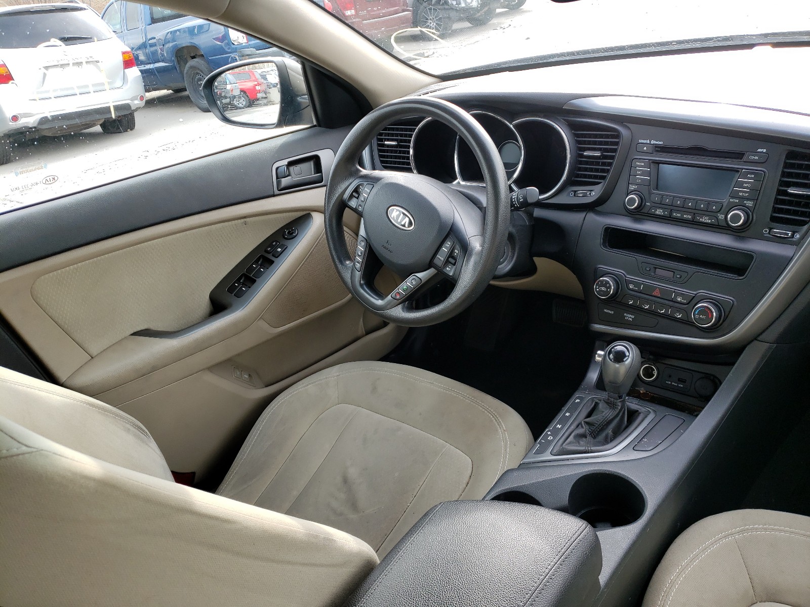 Foto 9 de la subasta – 2011 KIA OPTIMA LX con VIN KNAGM4A77B5163124