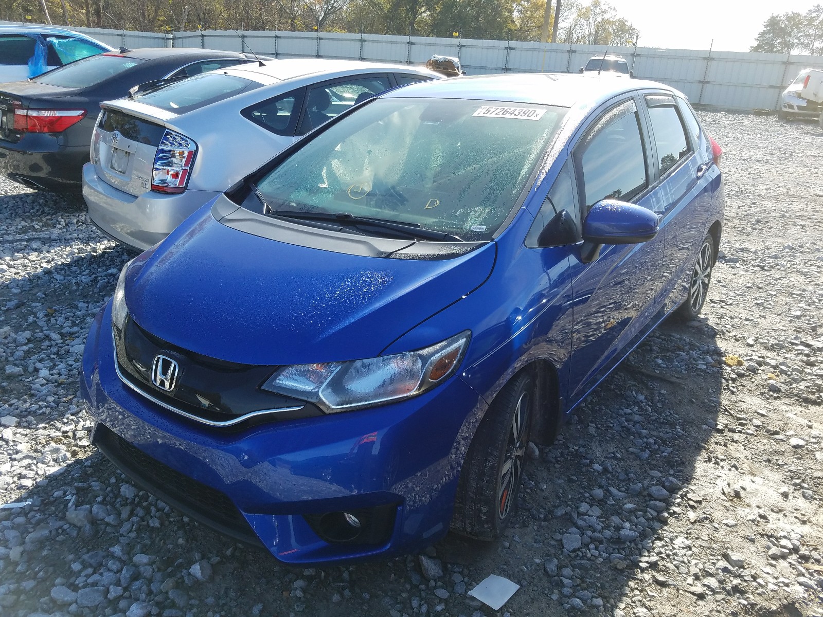Photo 2 from auction – 2017 HONDA FIT EX with VIN JHMGK5H79HS010693