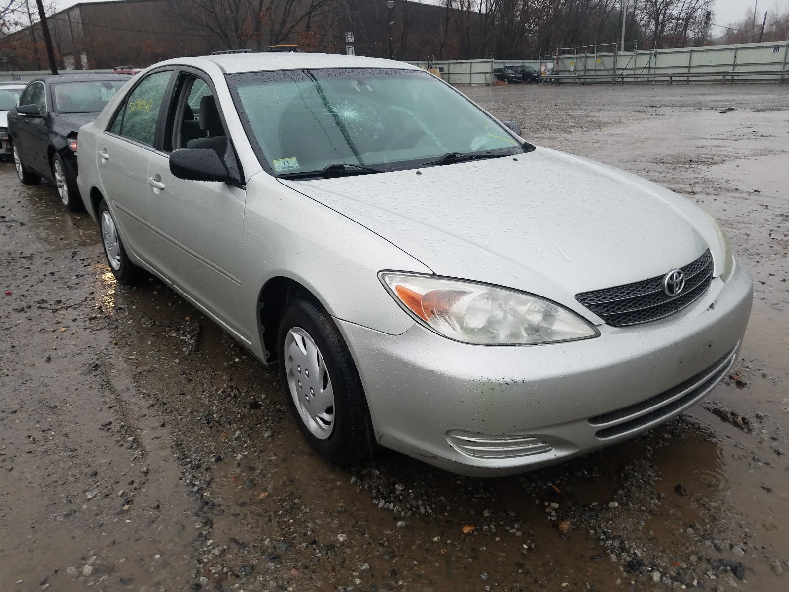 Photo 1 from auction – 2002 TOYOTA CAMRY LE with VIN JTDBE32K620028690