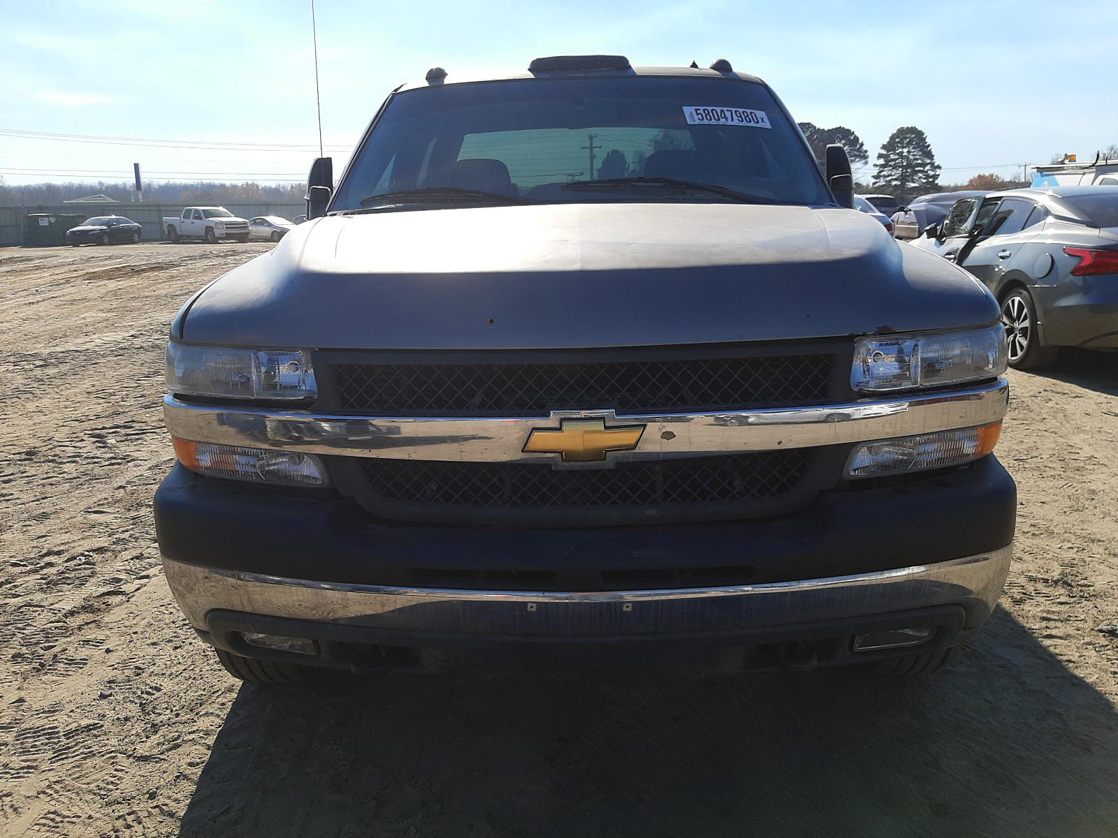 Photo 10 from auction – 2002 CHEVROLET SILVERADO with VIN 1GCHK23132F204238