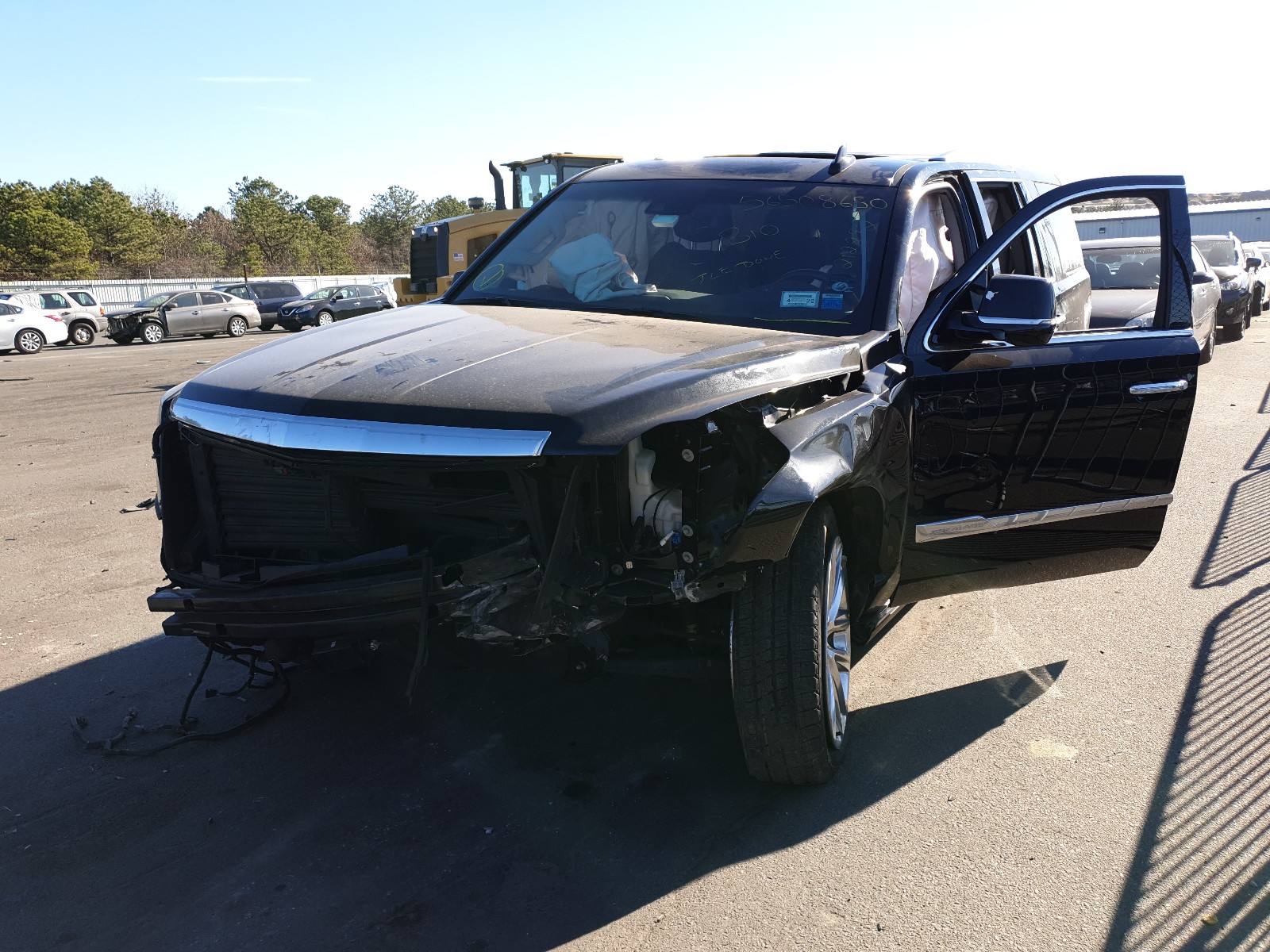 Photo 2 from auction – 2017 CADILLAC ESCALADE P with VIN 1GYS4CKJ4HR212292
