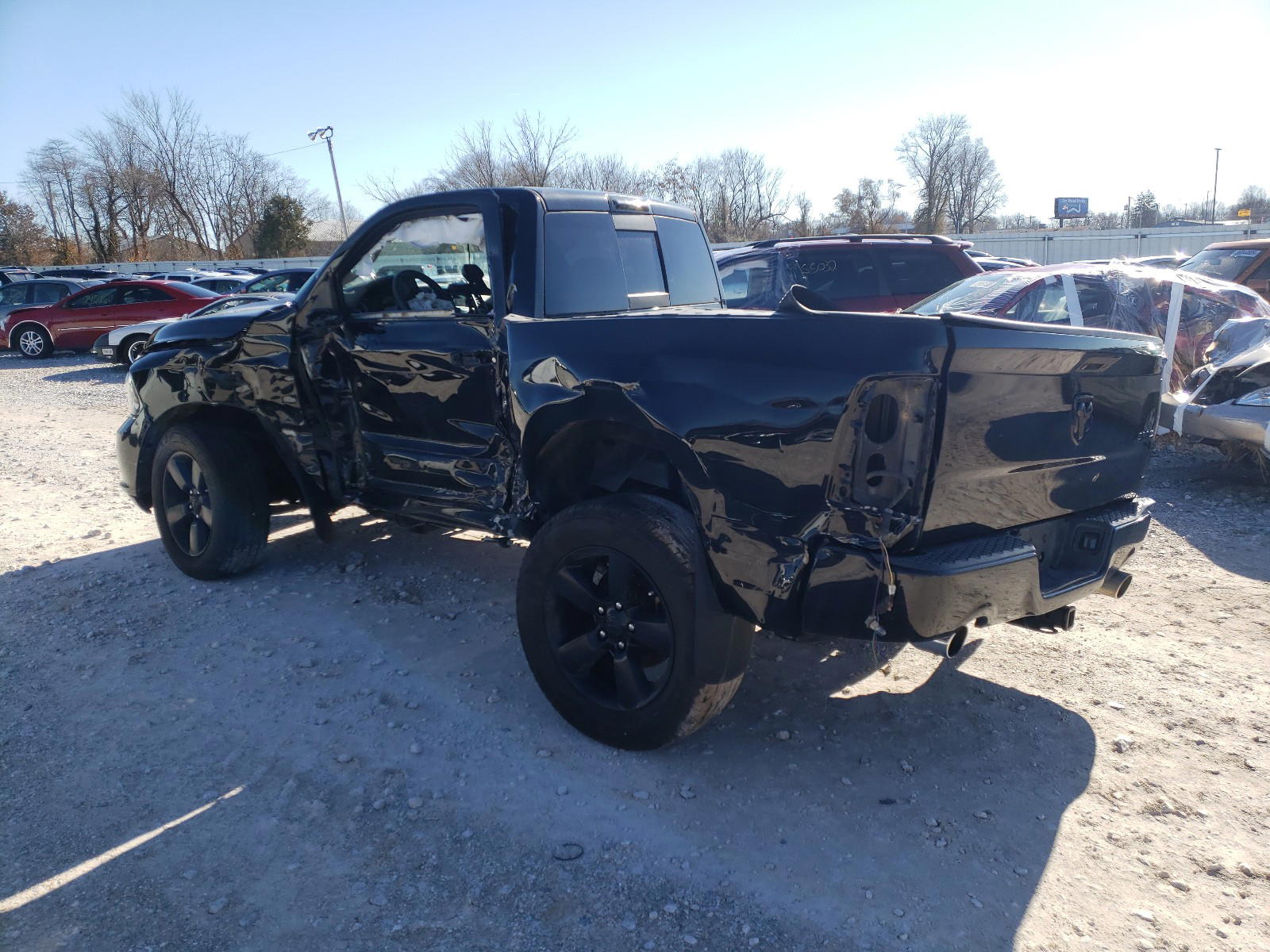 Photo 3 from auction – 2015 RAM 1500 with VIN 3C6JR7AT6FG560273