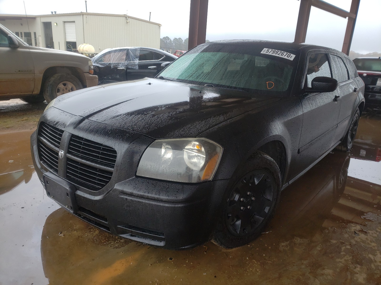 Photo 2 from auction – 2006 DODGE MAGNUM SE with VIN 2D4FV47T76H262950