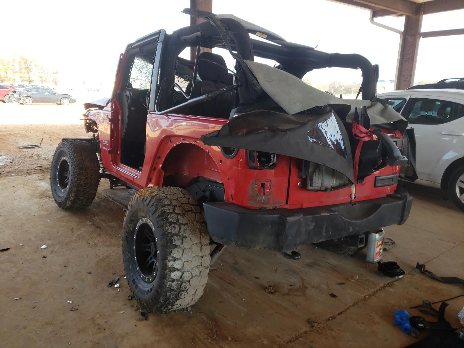 Photo 3 from auction – 2011 JEEP WRANGLER S with VIN 1J4AA2D19BL620891
