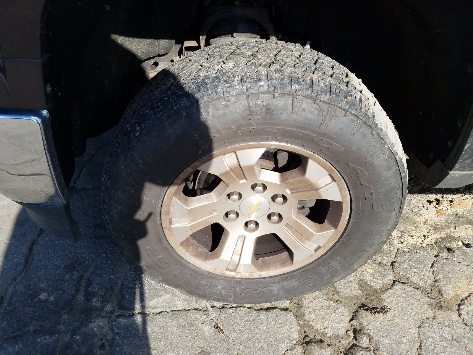 Photo 9 from auction – 2015 CHEVROLET SILVERADO with VIN 3GCUKREC4FG187329