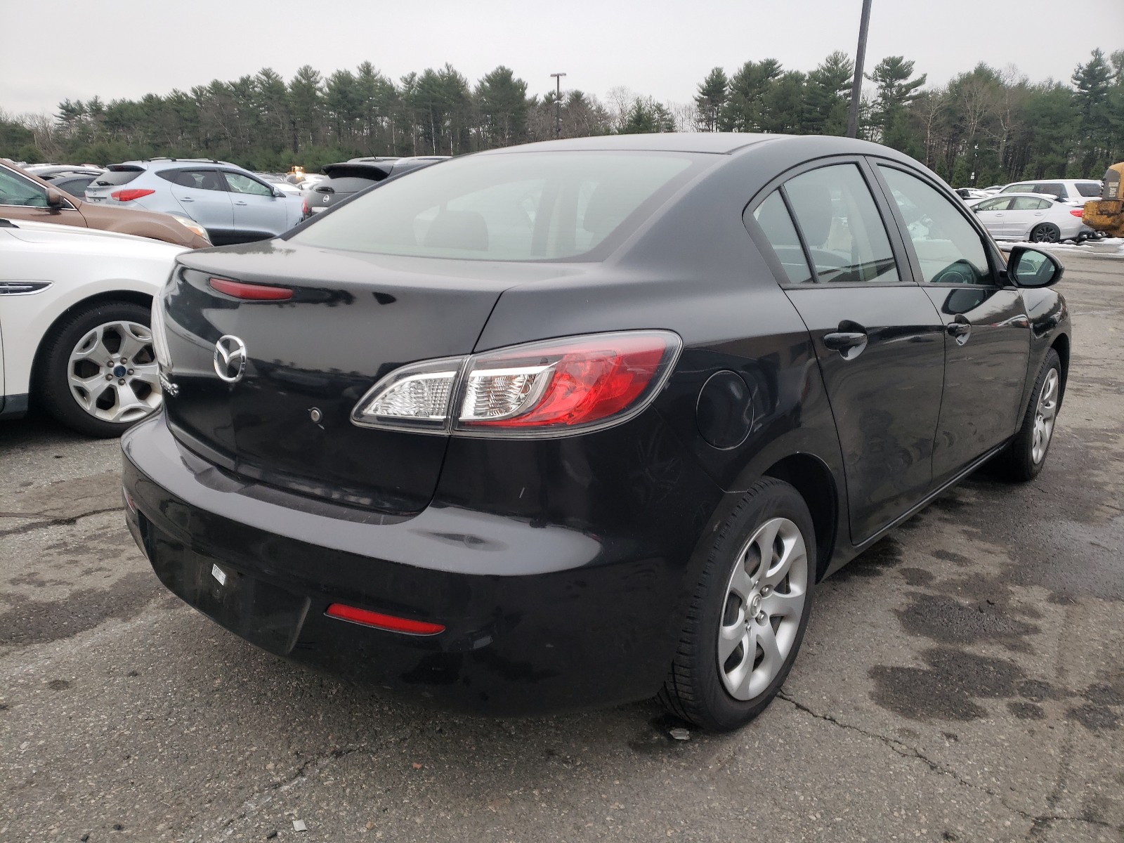 Photo 4 from auction – 2013 MAZDA 3 I with VIN JM1BL1TG5D1843867