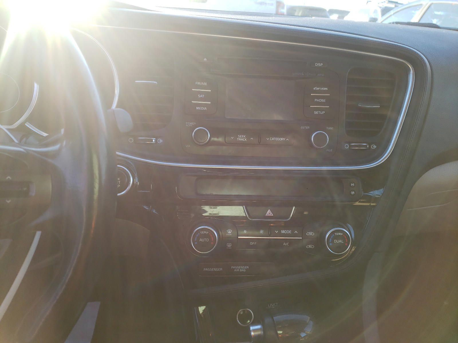 Photo 9 from auction – 2014 KIA OPTIMA EX with VIN 5XXGN4A77EG283022